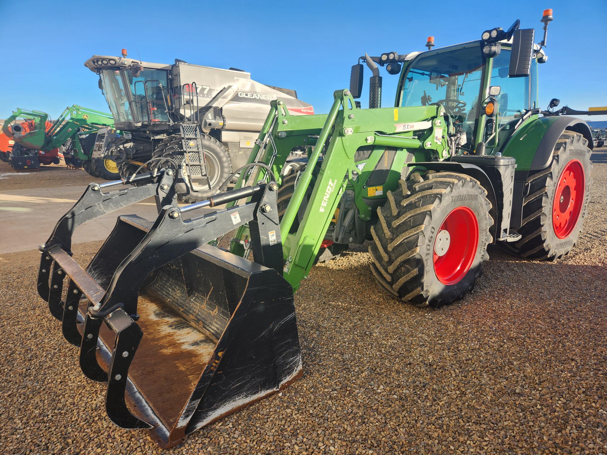 2021 Fendt 724 Gen6 Tractor