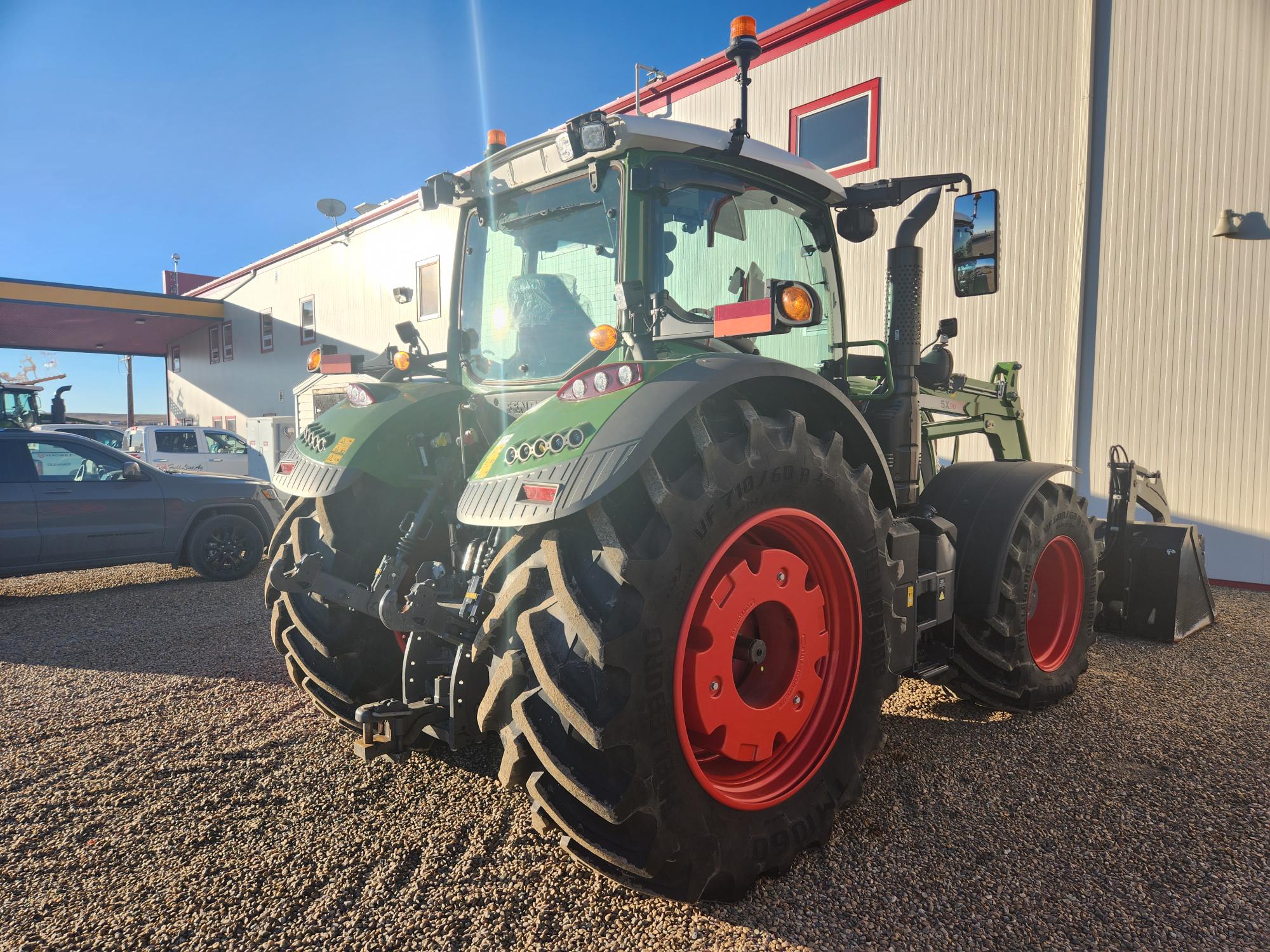 2021 Fendt 724 Gen6 Tractor