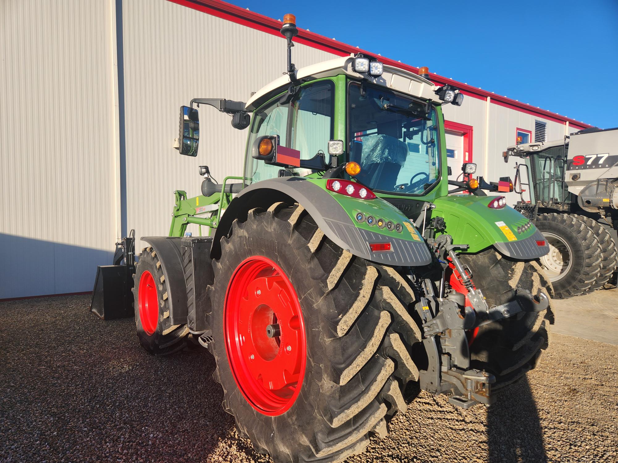 2021 Fendt 724 Gen6 Tractor