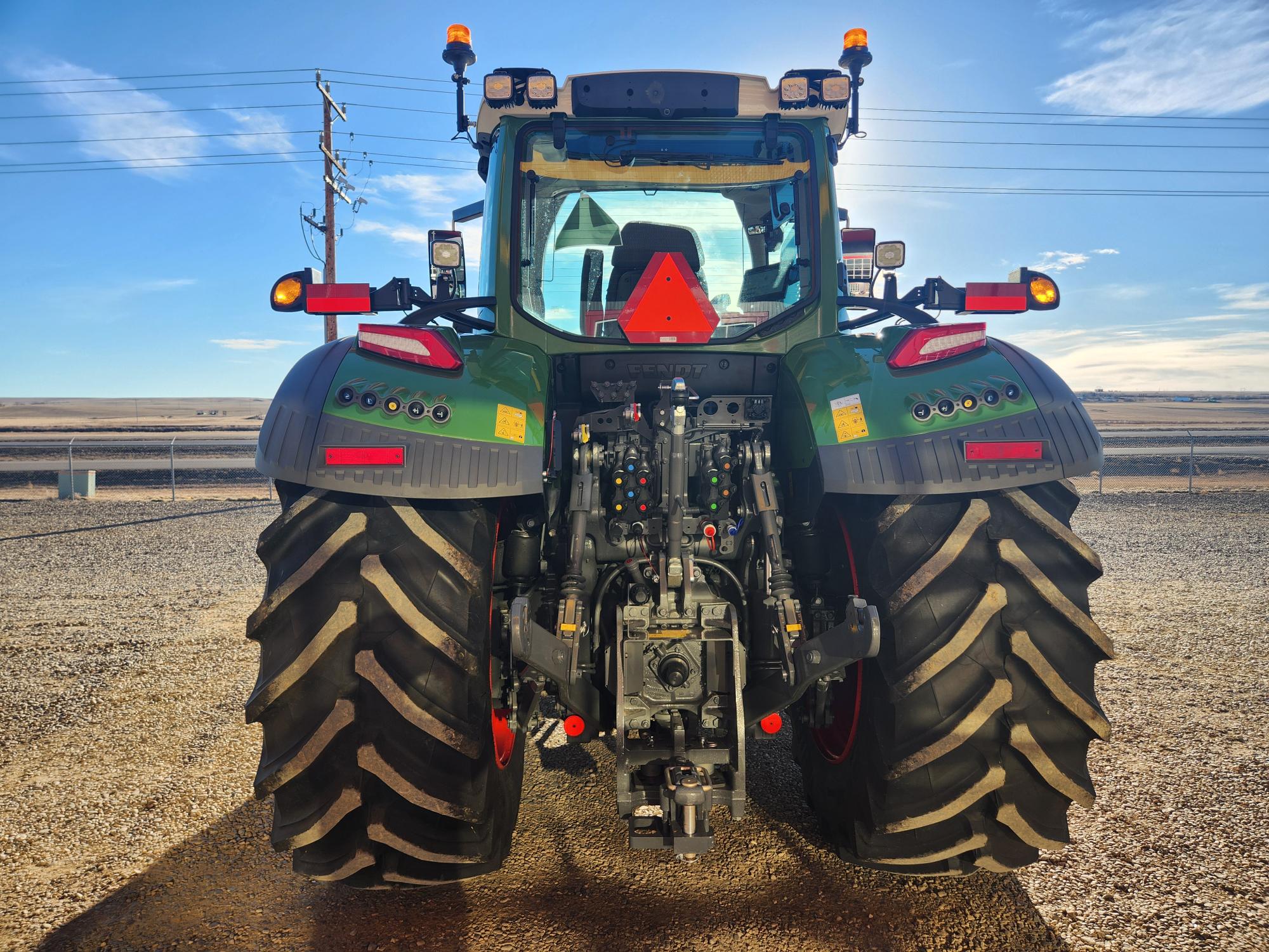 2024 Fendt 724 Gen7 Tractor