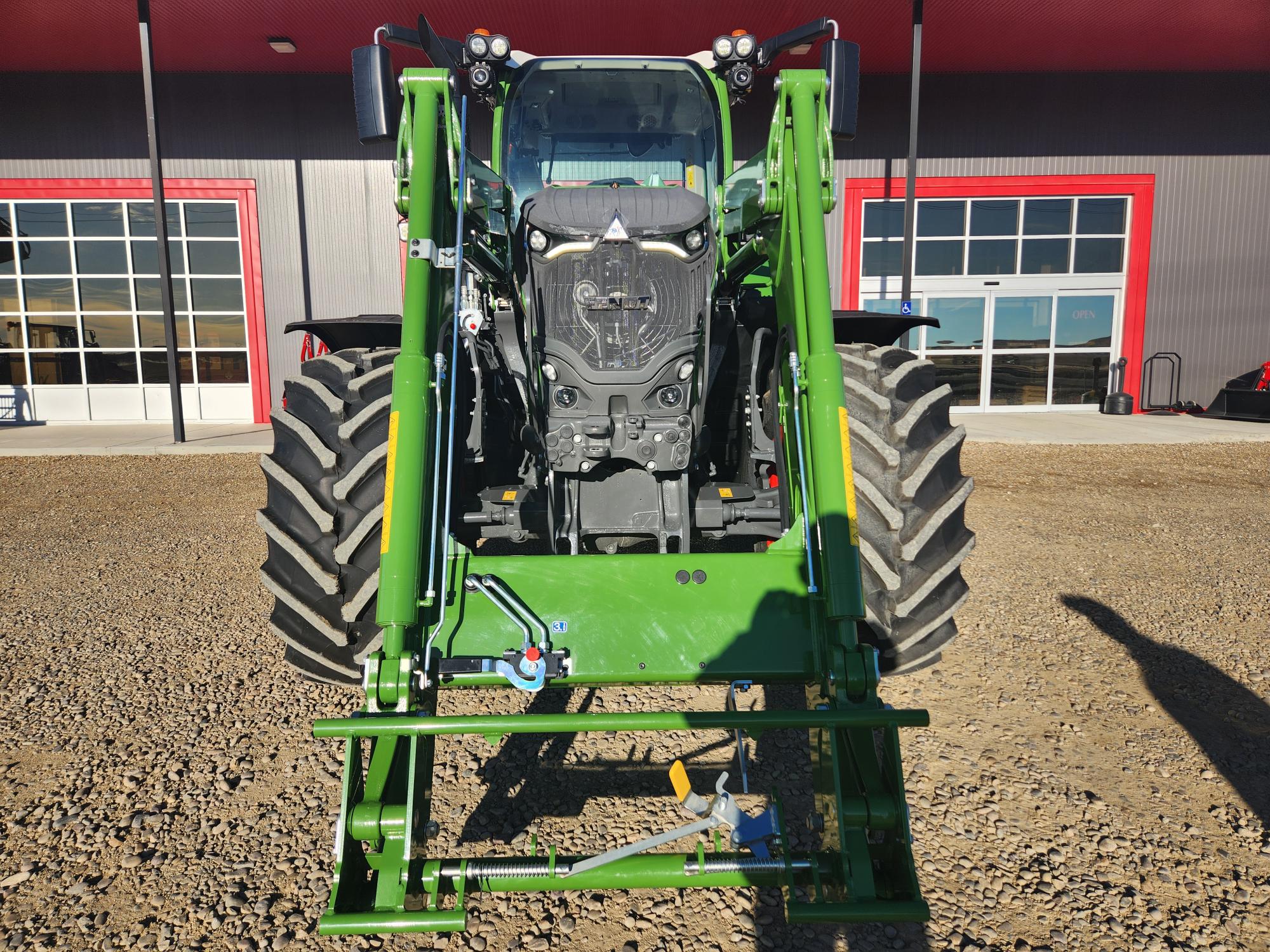 2024 Fendt 724 Gen7 Tractor