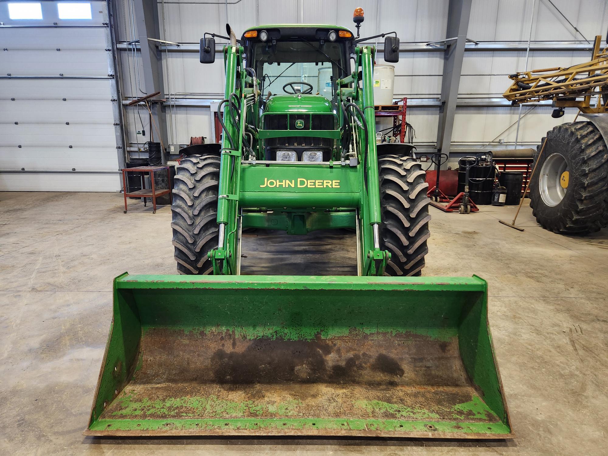 2008 John Deere 7330 Cab Tractor