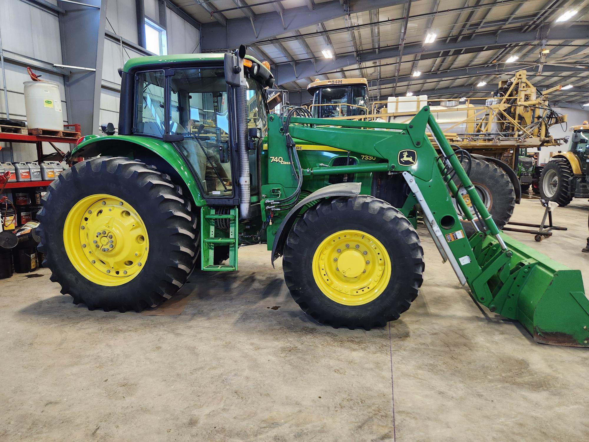 2008 John Deere 7330 Cab Tractor