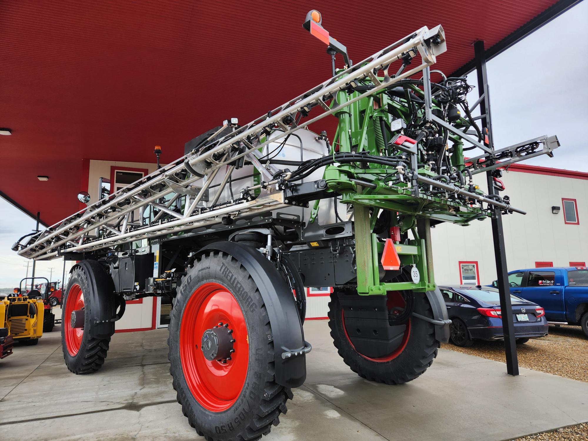 2024 Fendt RG937 Sprayer/High Clearance