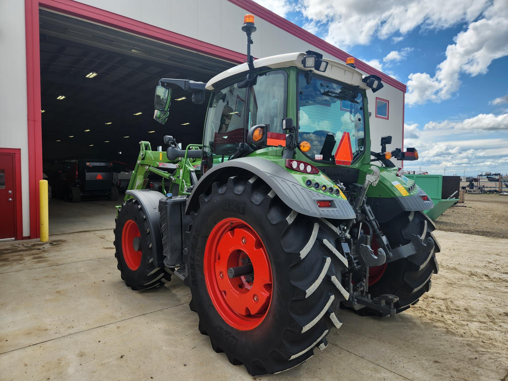 2021 Fendt 512S4 Tractor