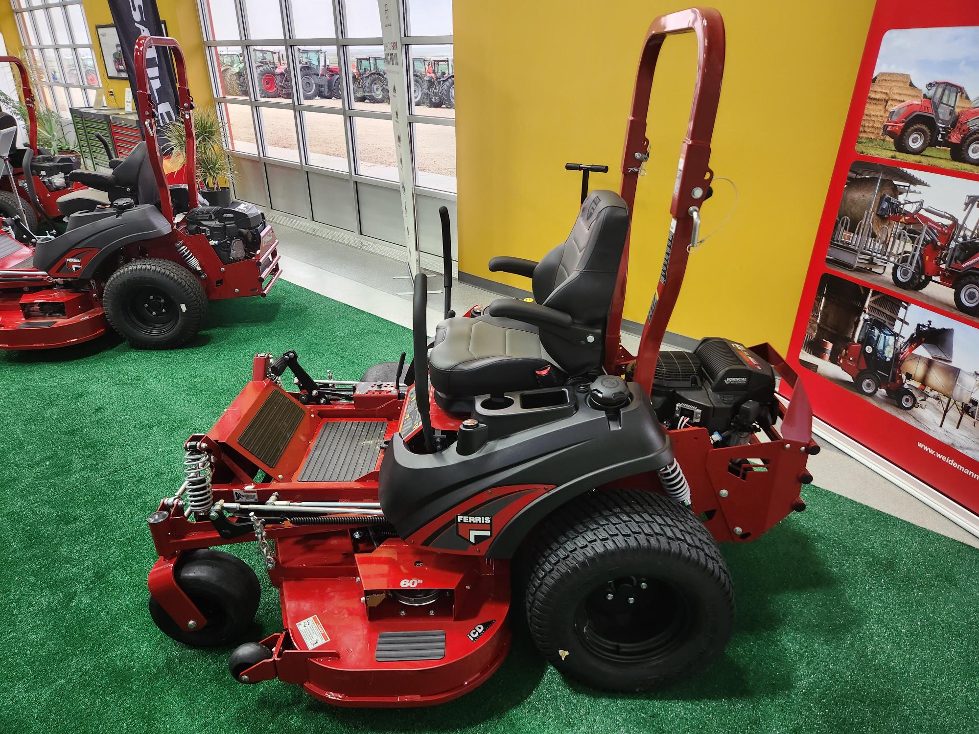 2024 Ferris ISX2200 Mower/Zero Turn