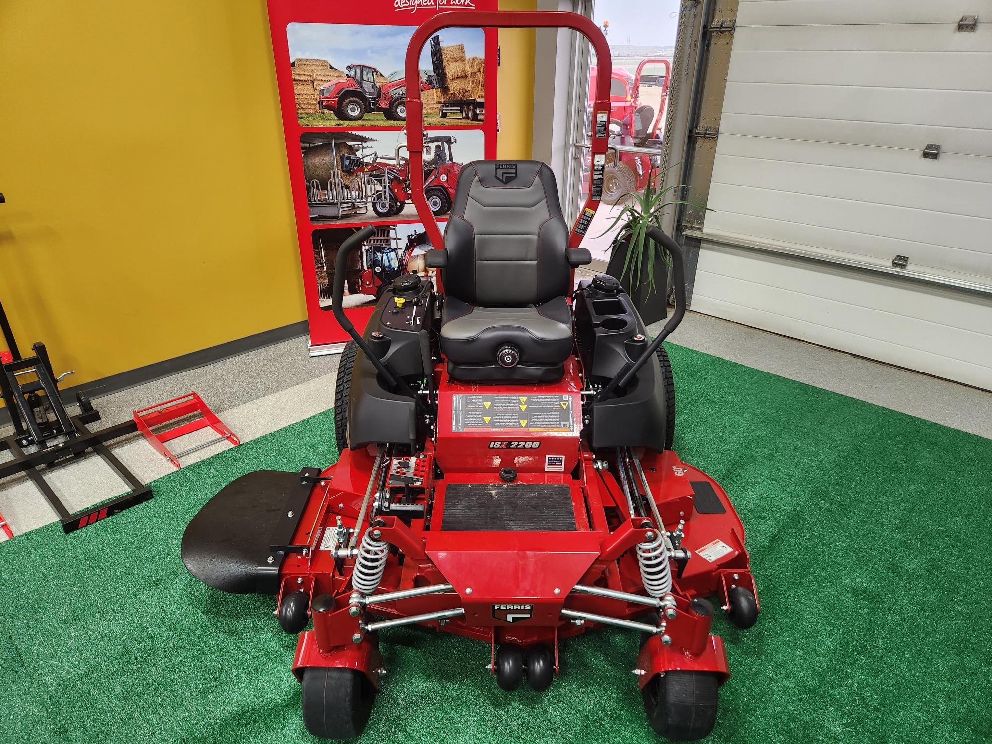 2024 Ferris ISX2200 Mower/Zero Turn