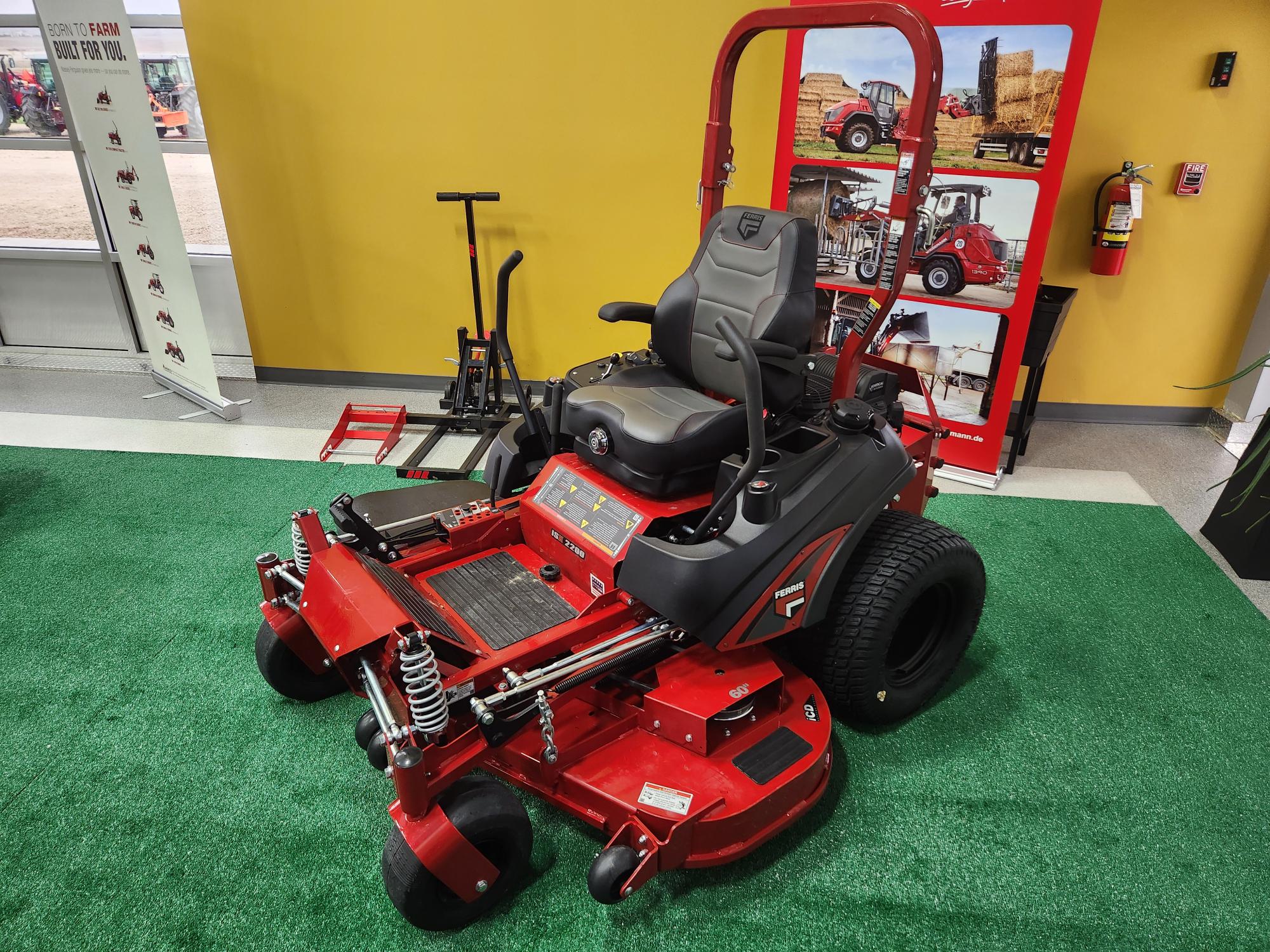 2024 Ferris ISX2200 Mower/Zero Turn