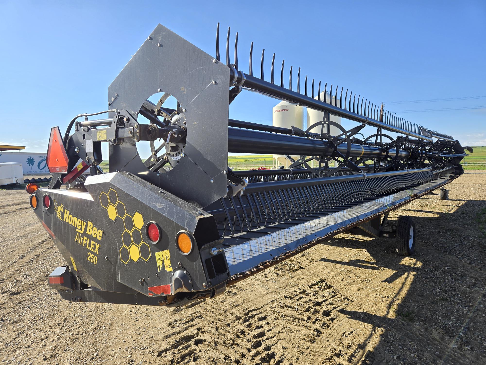 2019 Honey Bee 250 AirFlex Header Combine