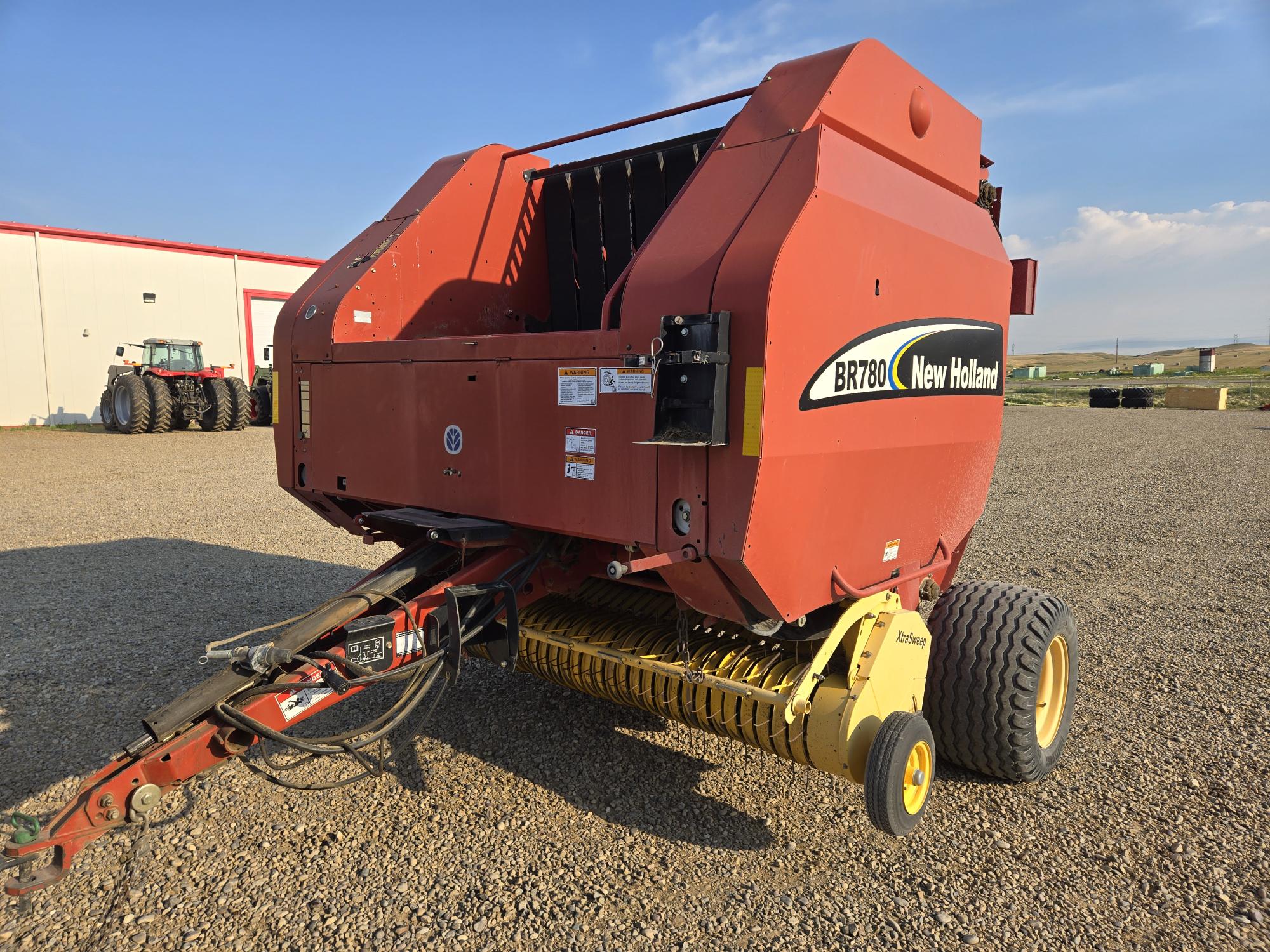 2003 New Holland BR780 Baler/Round