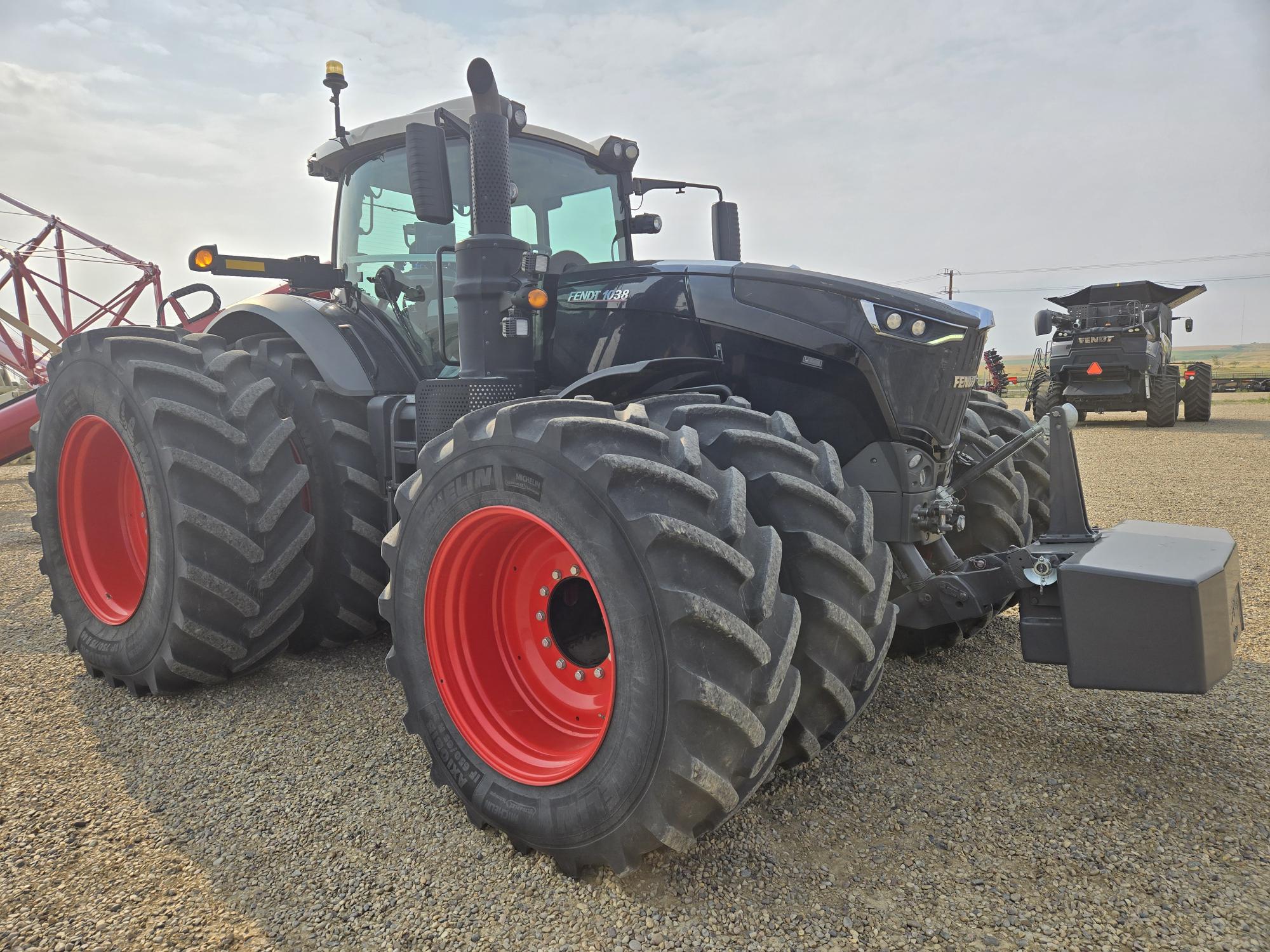 2017 Fendt 1038 Tractor