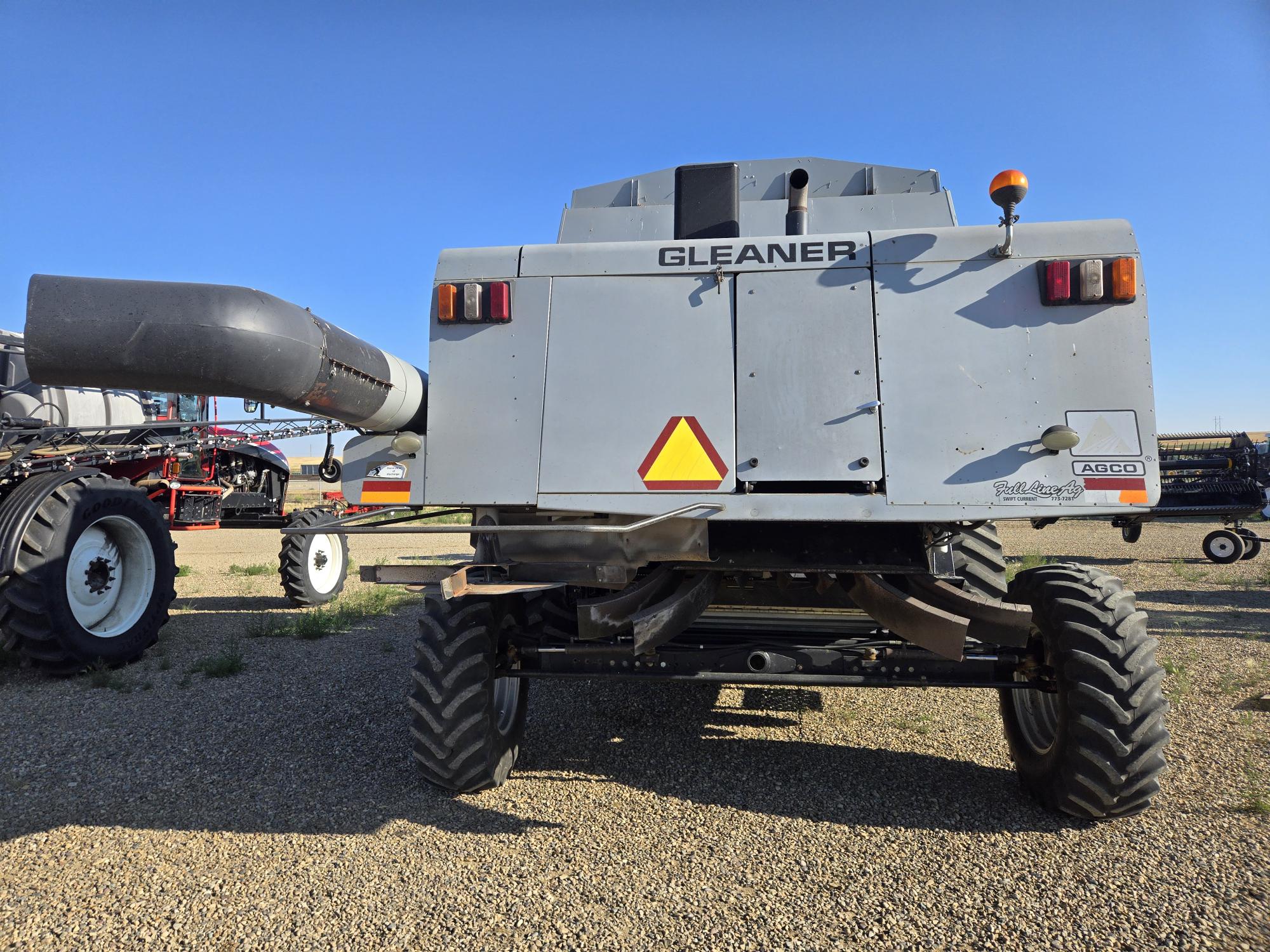 2004 AGCO Gleaner R75 Combine