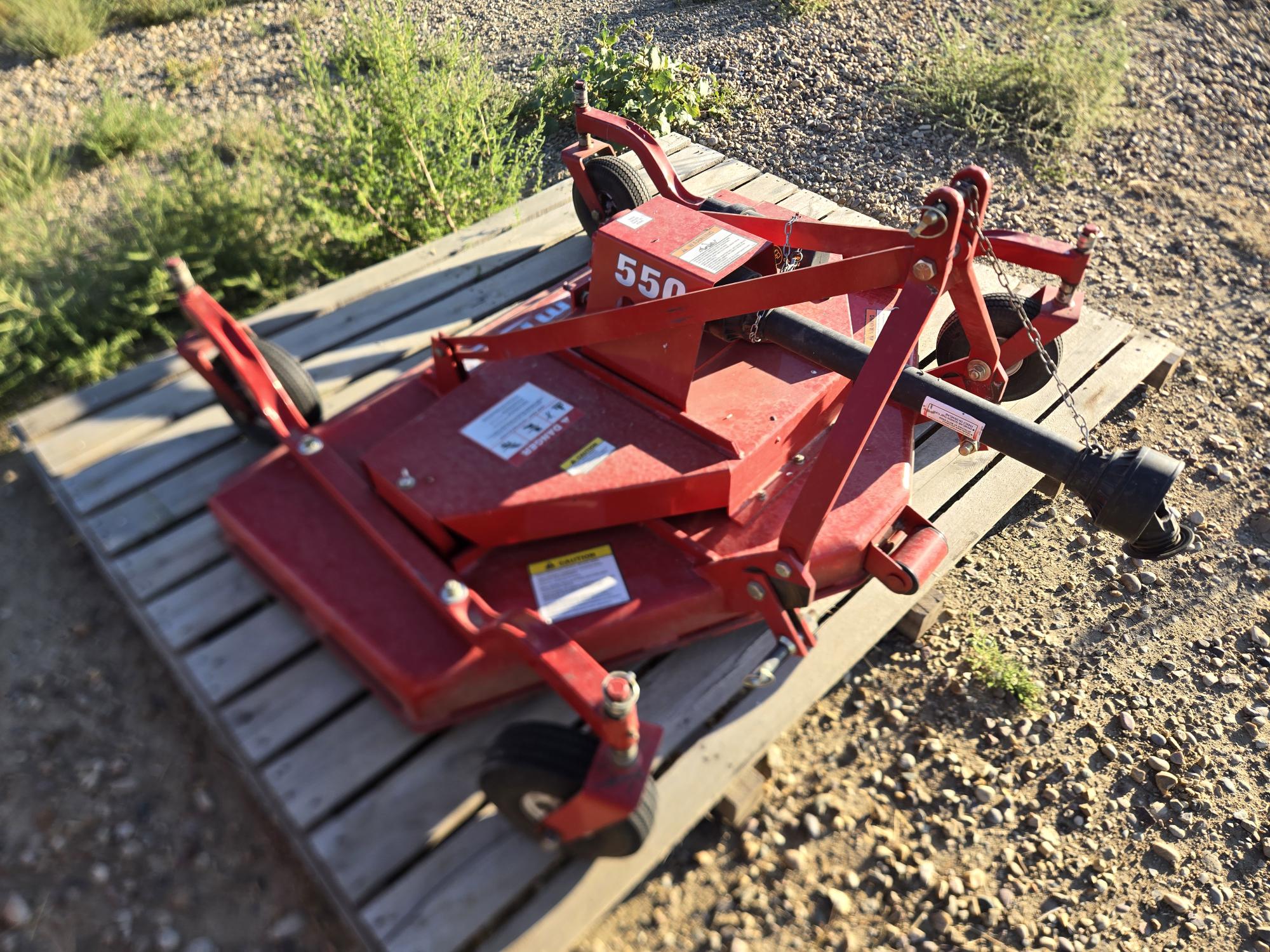 Farm King Y550R Mower/Finishing