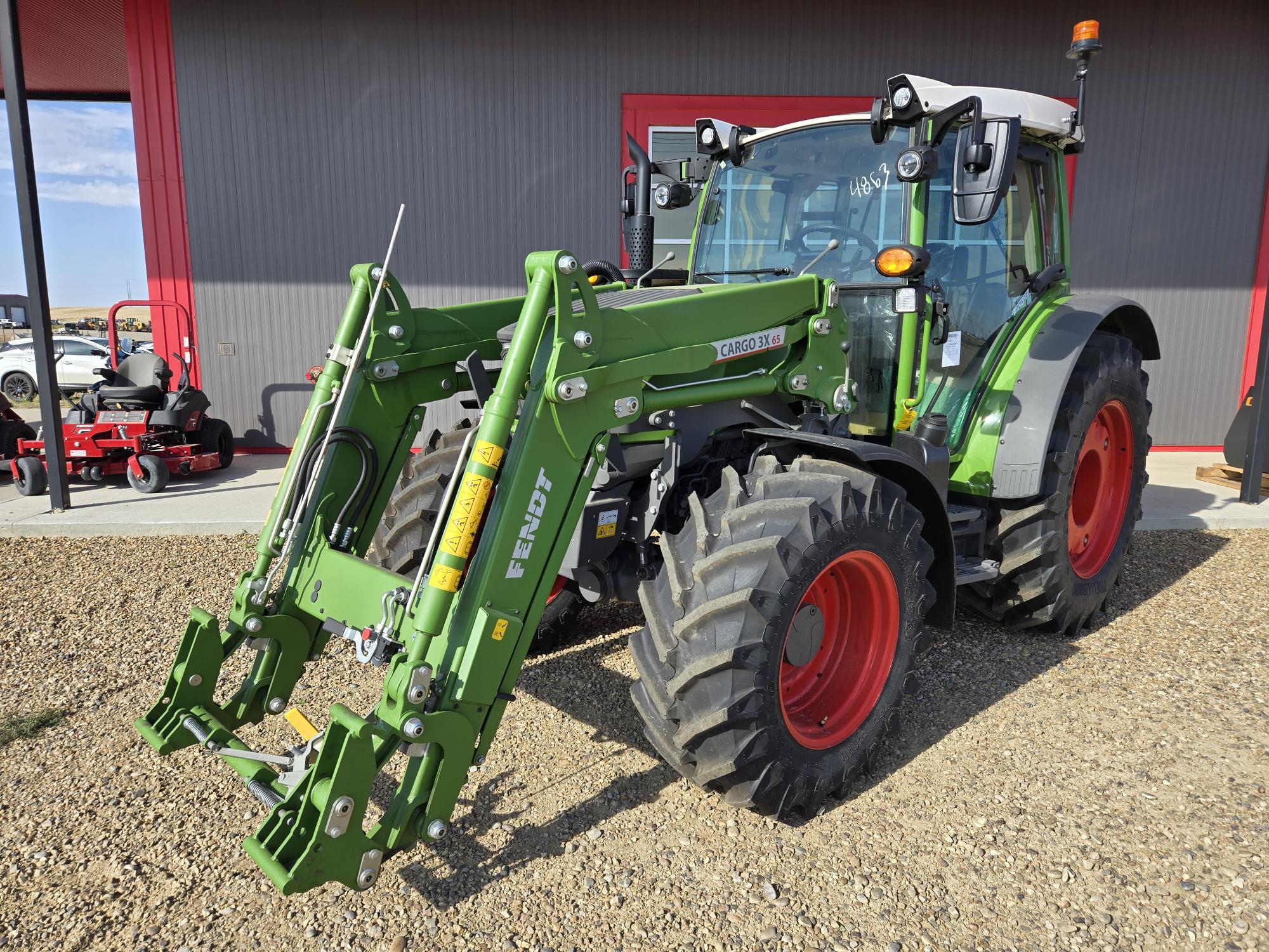 2024 Fendt 211 Gen3 Tractor