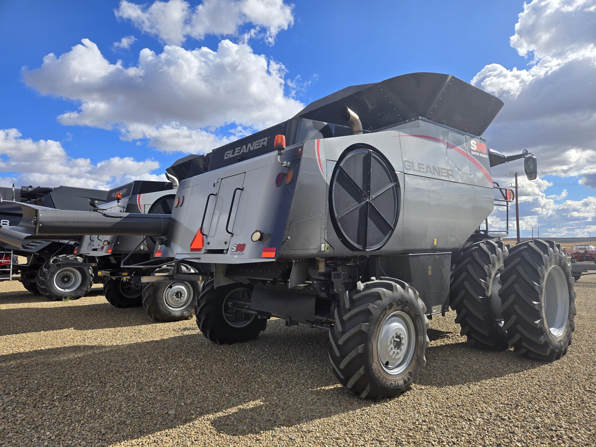 2024 AGCO Gleaner S98 Combine