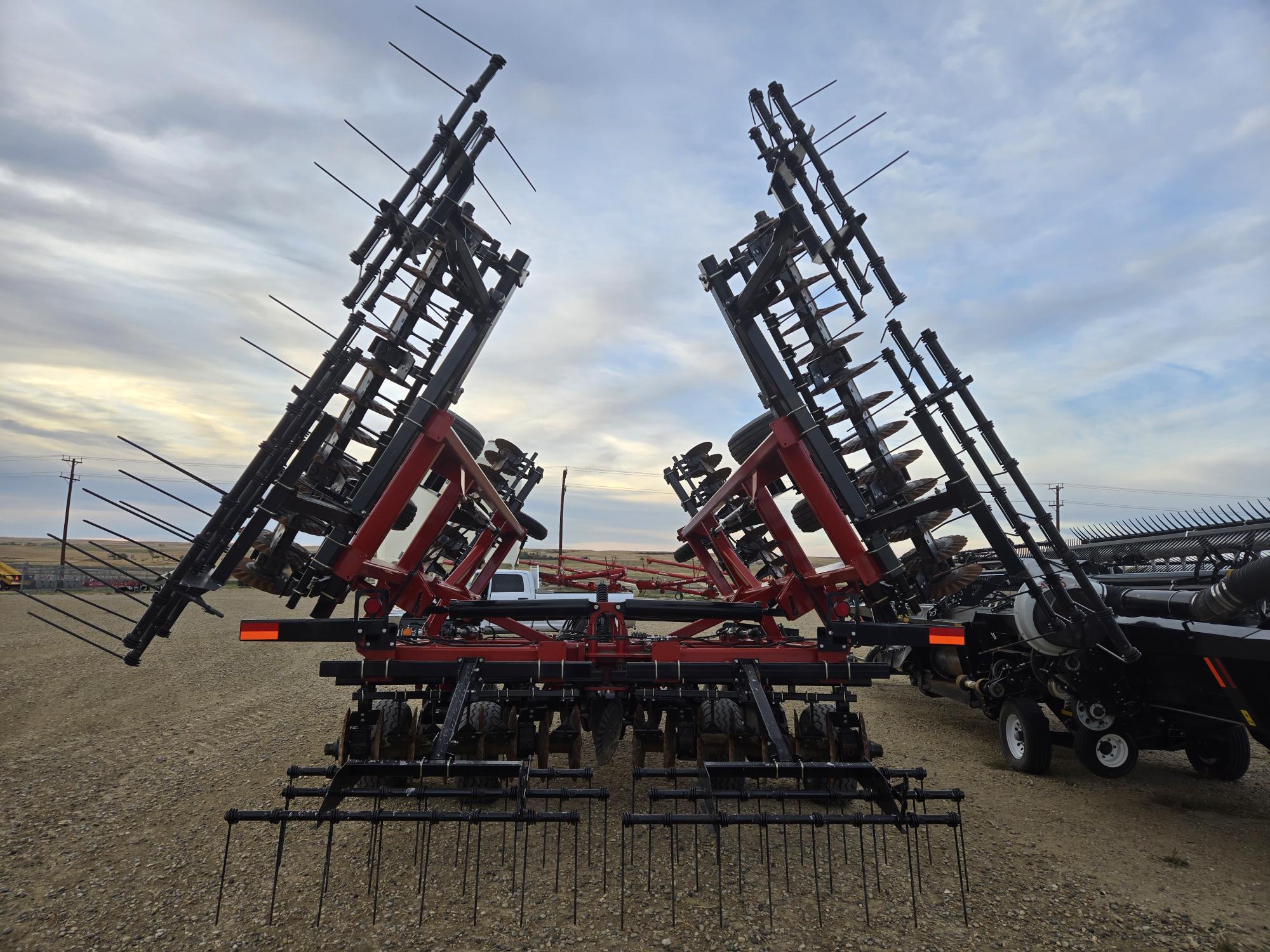 2016 Versatile Viking VT320 Vertical Tillage