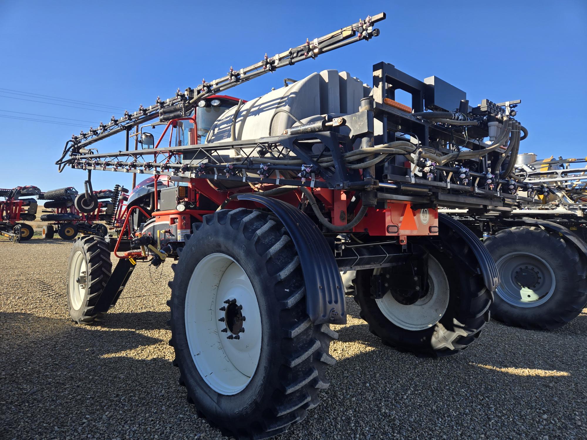 2012 Apache AS1220 Sprayer/High Clearance