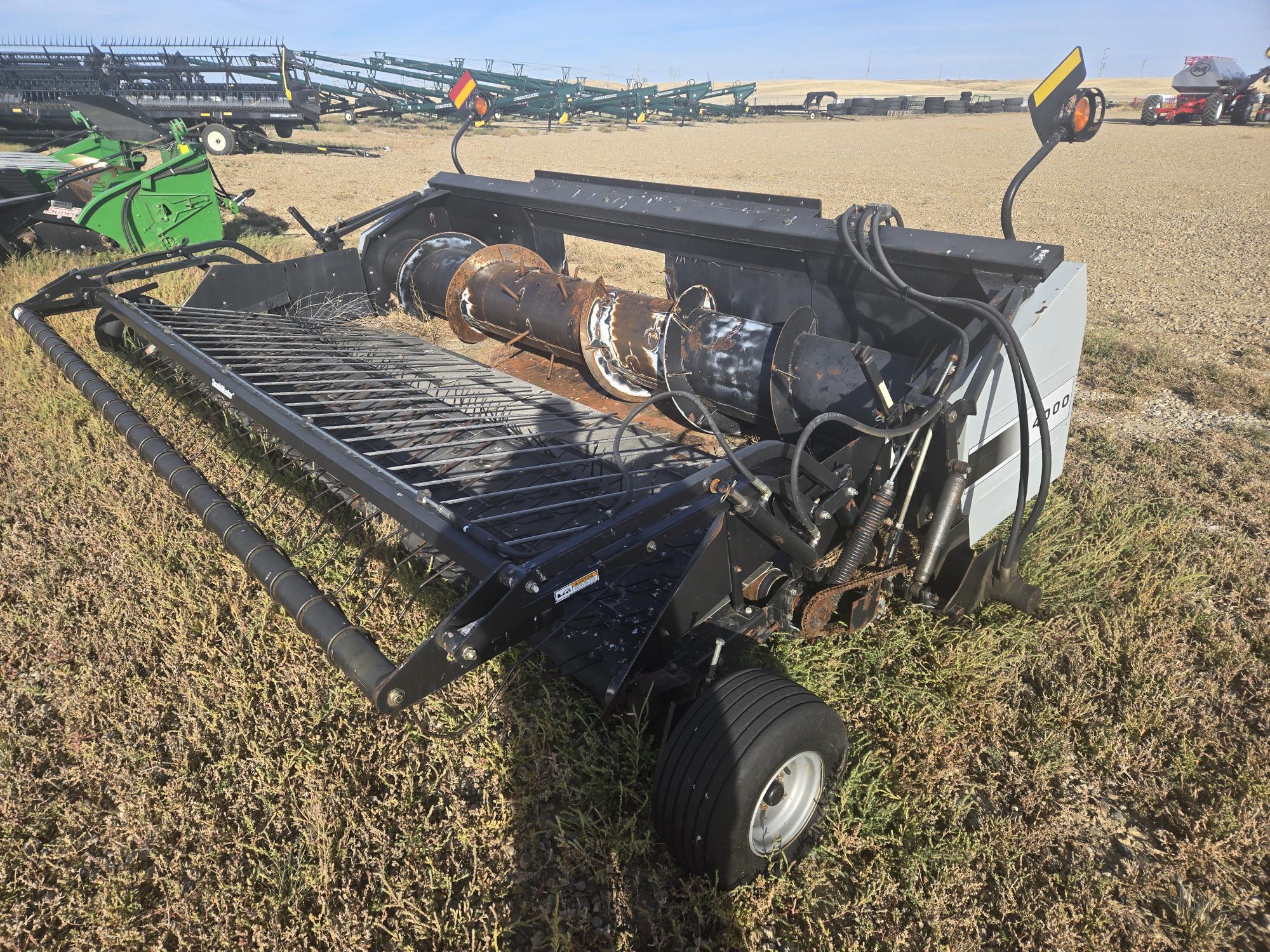 2003 AGCO Gleaner 4000 Header Combine