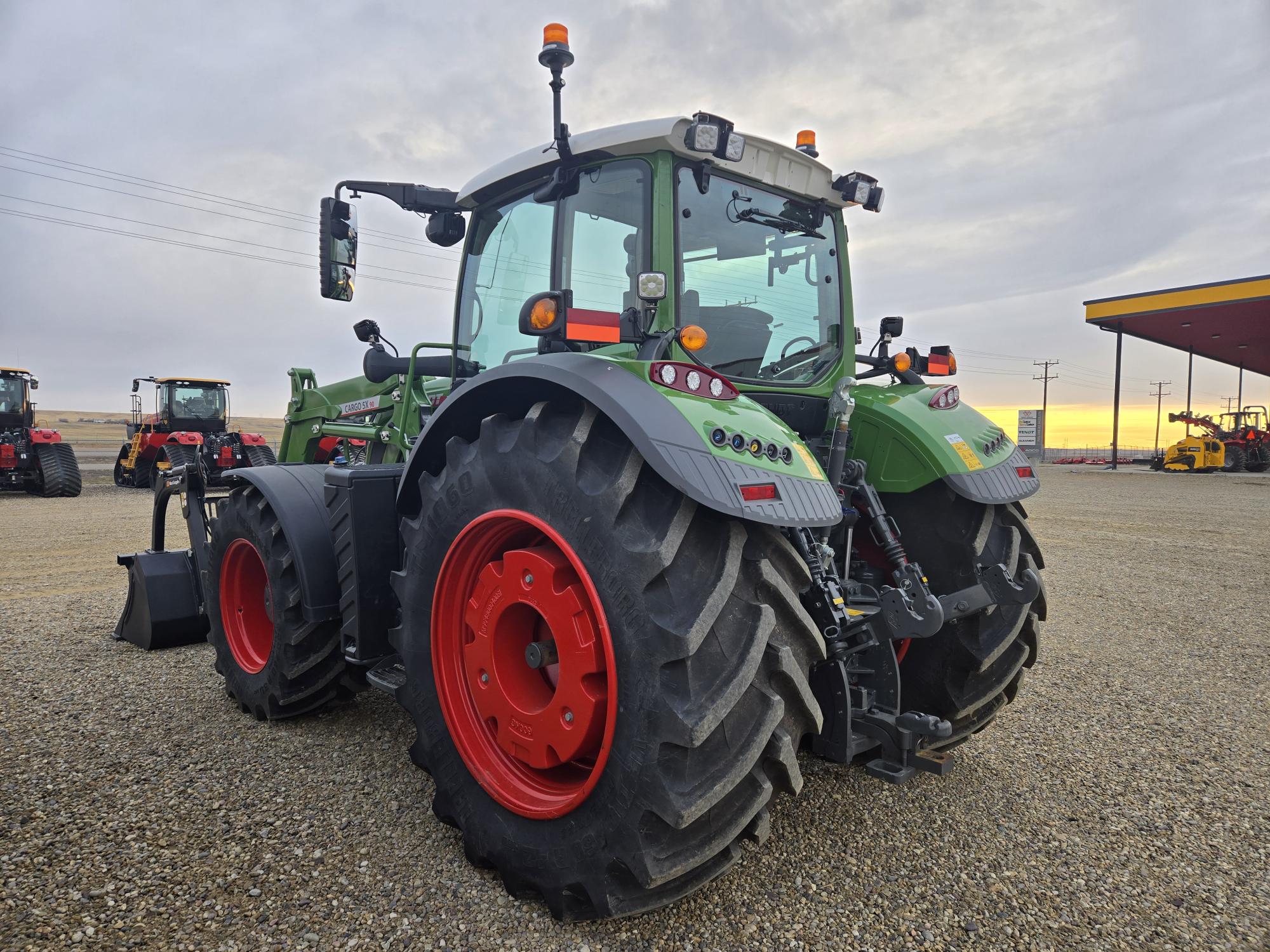 2022 Fendt 724 Gen6 Tractor