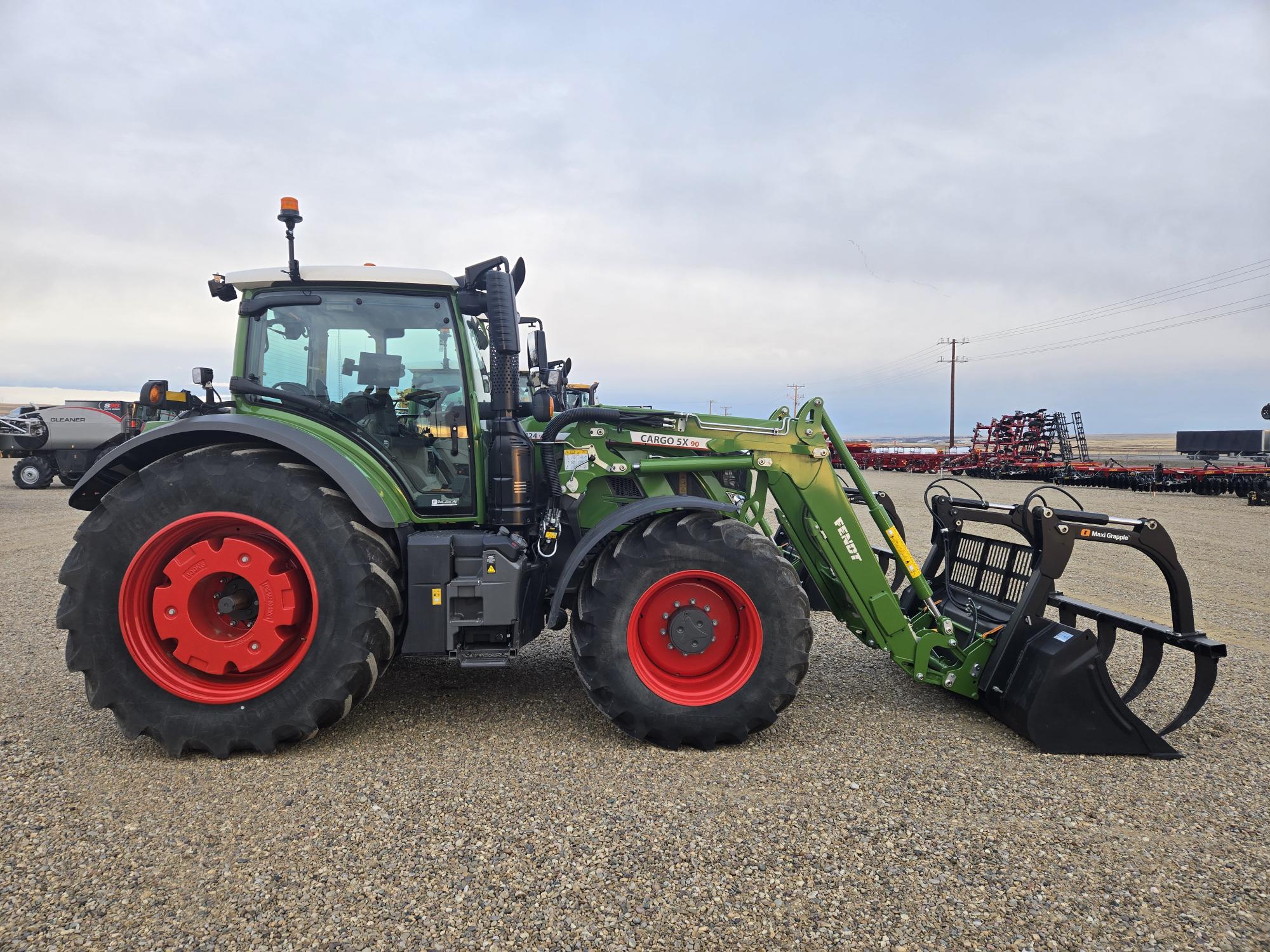 2022 Fendt 724 Gen6 Tractor