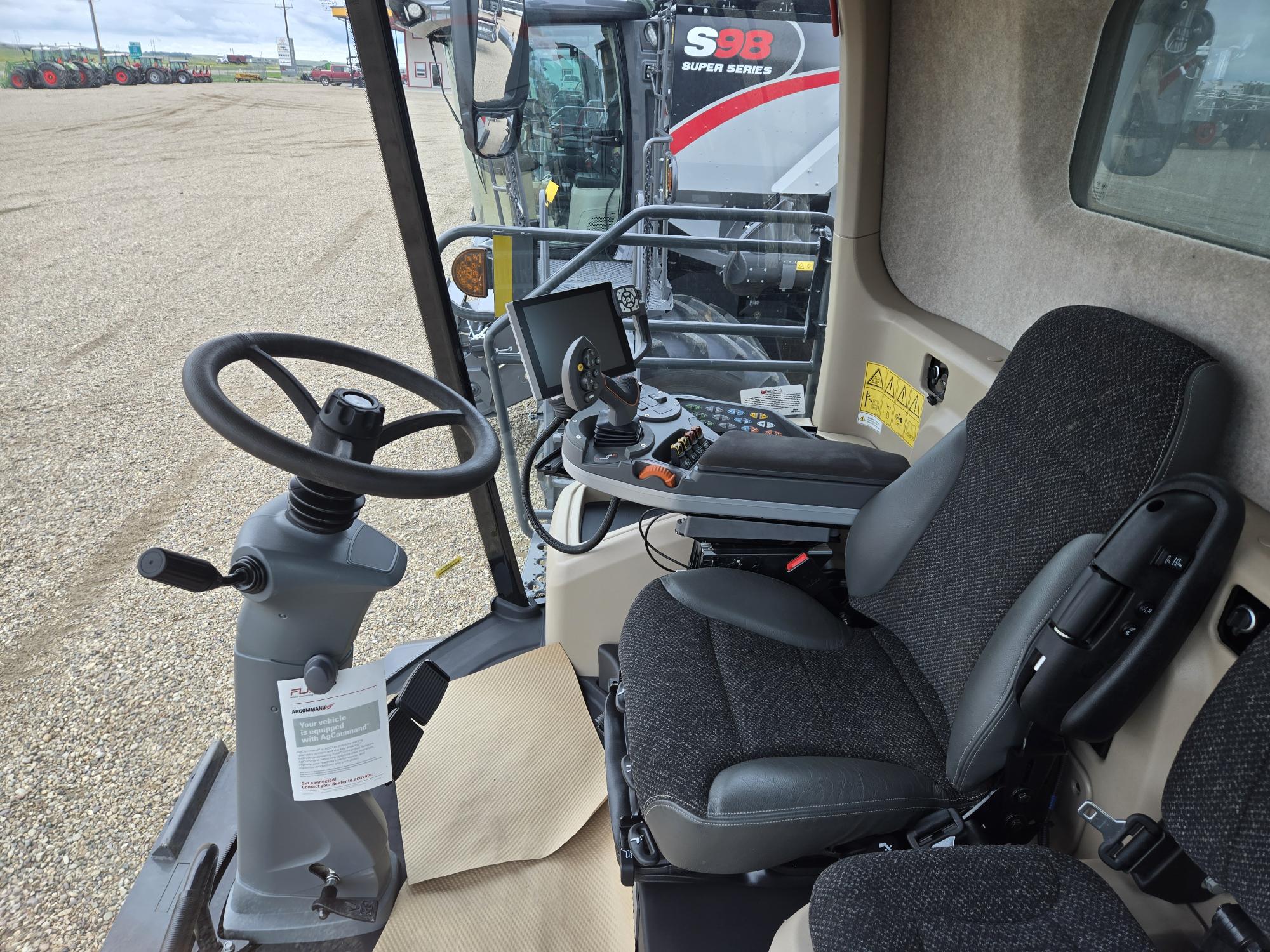2022 AGCO Gleaner S98 Combine
