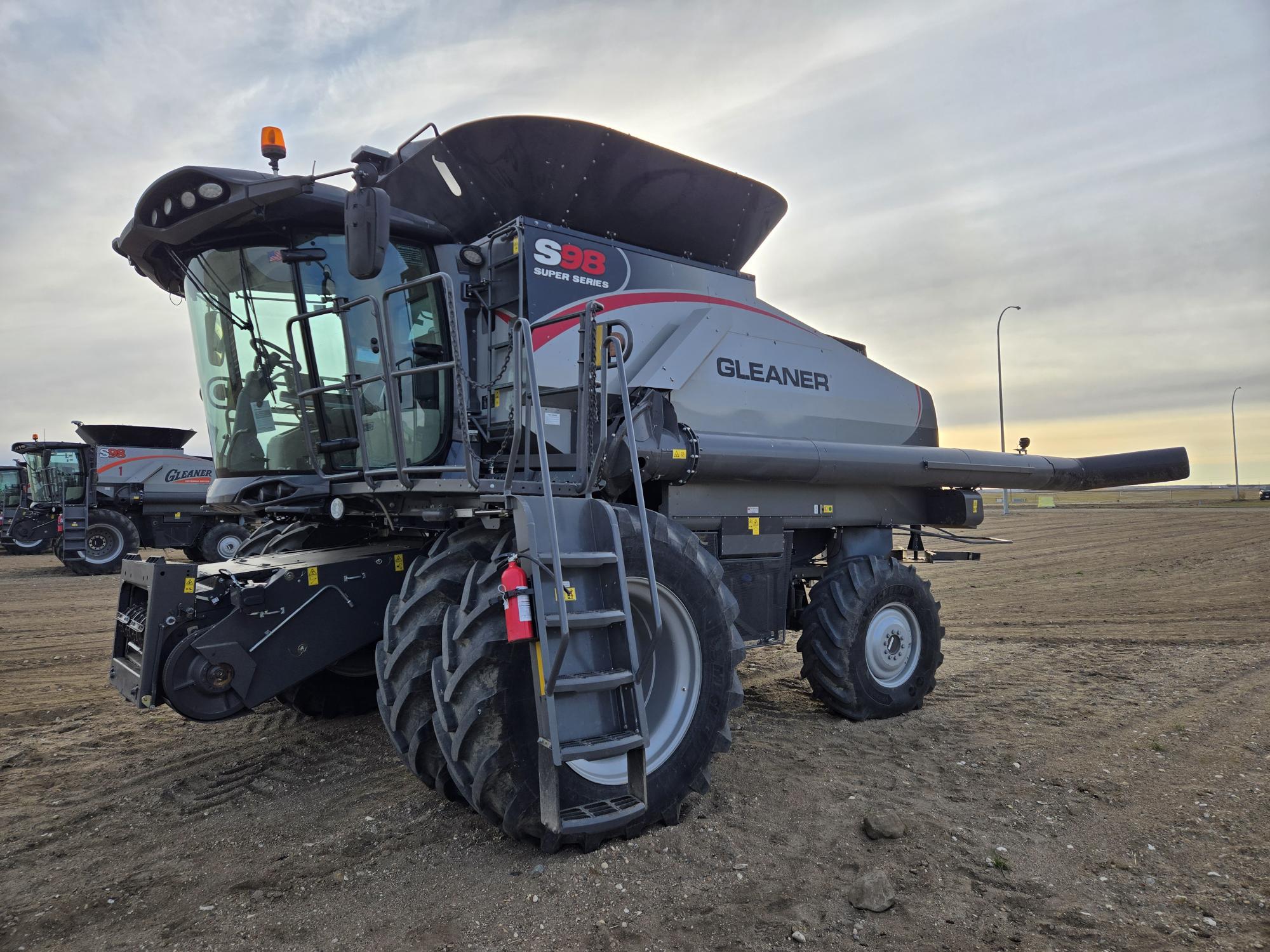 2022 AGCO Gleaner S98 Combine