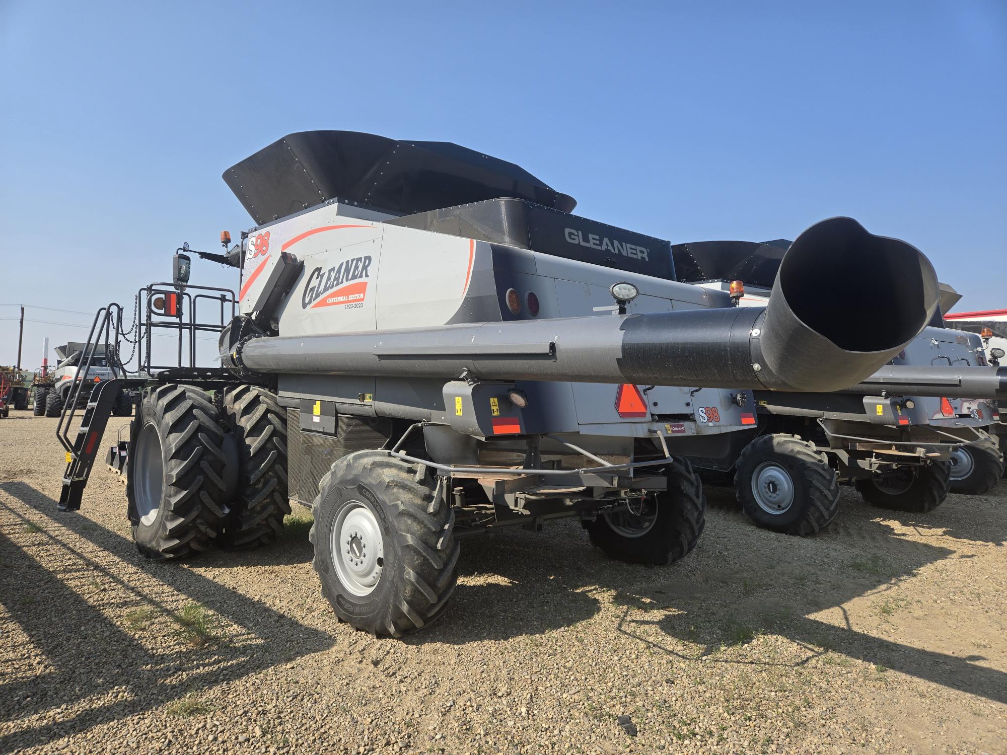 2023 AGCO Gleaner S98 Combine