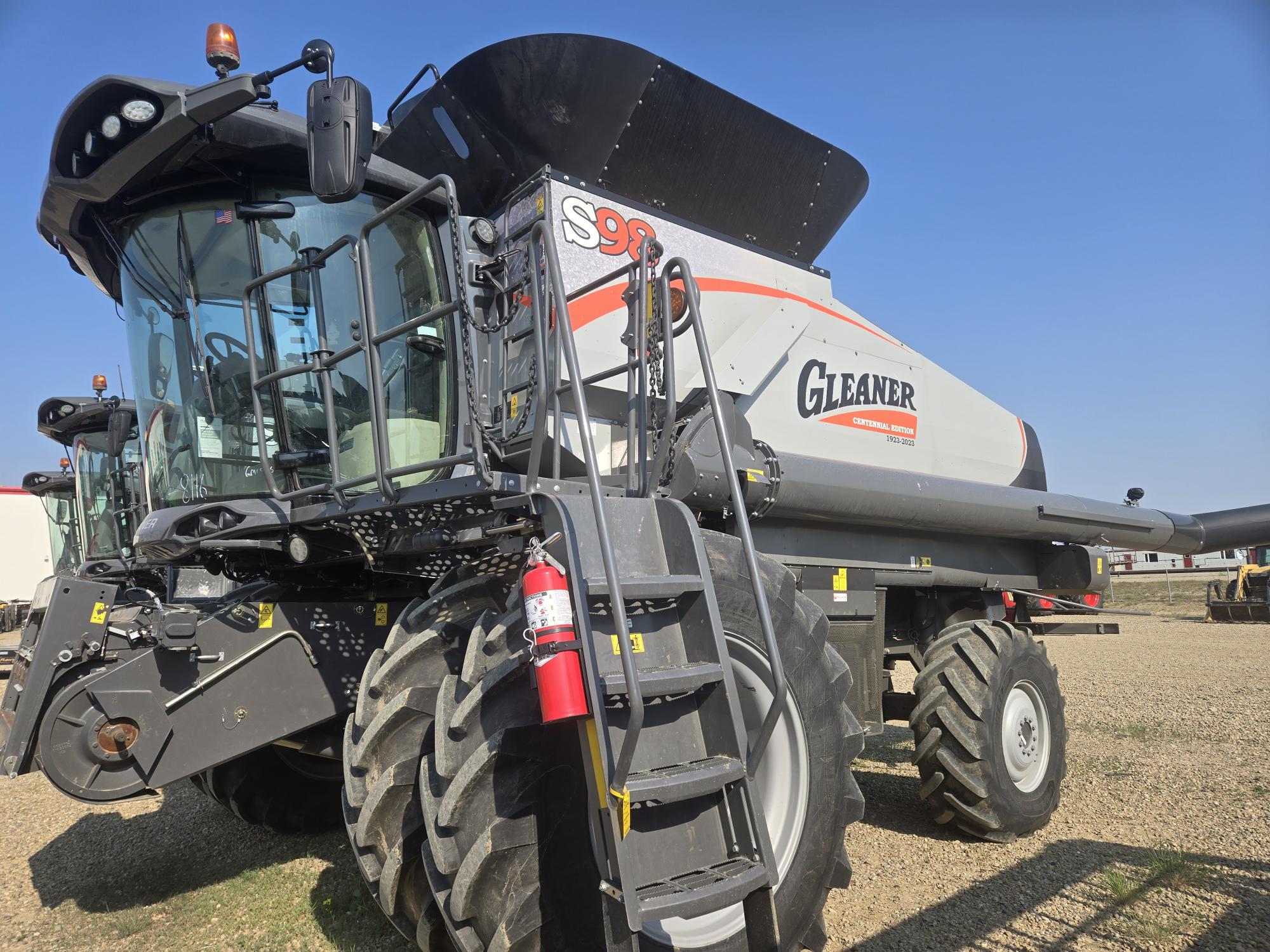 2023 AGCO Gleaner S98 Combine