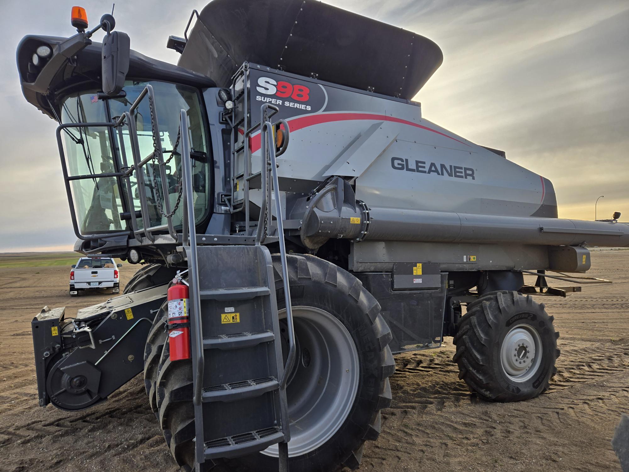 2024 AGCO Gleaner S98 Combine