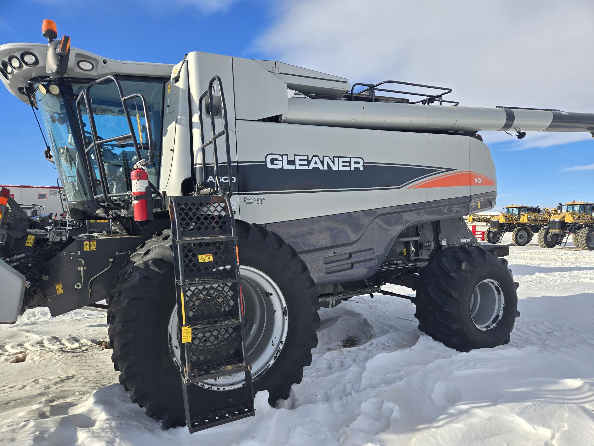 2011 AGCO Gleaner A86 Combine