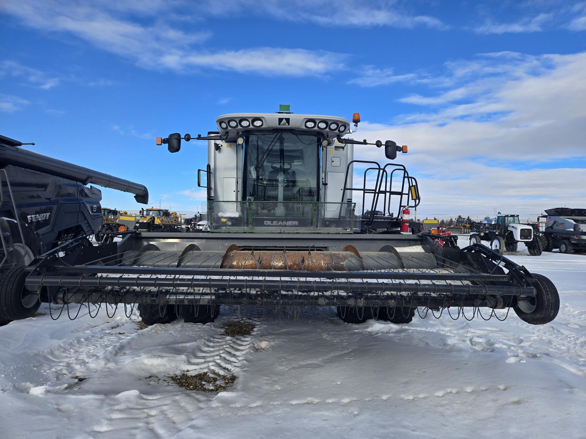 2011 AGCO Gleaner A86 Combine