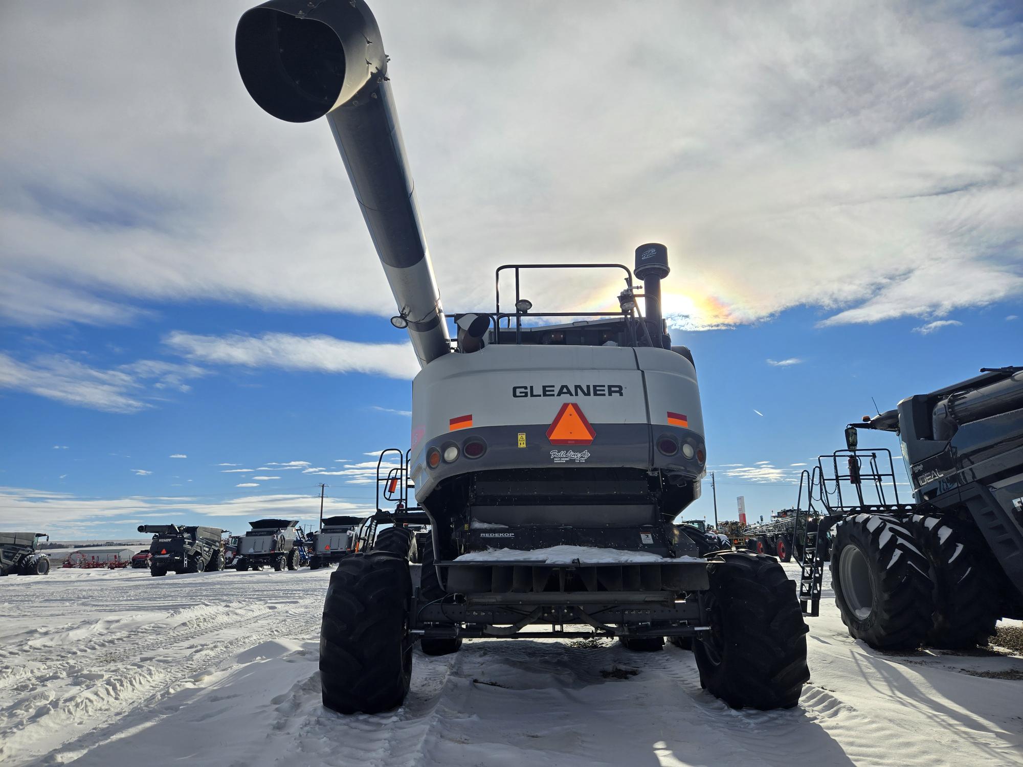 2011 AGCO Gleaner A86 Combine