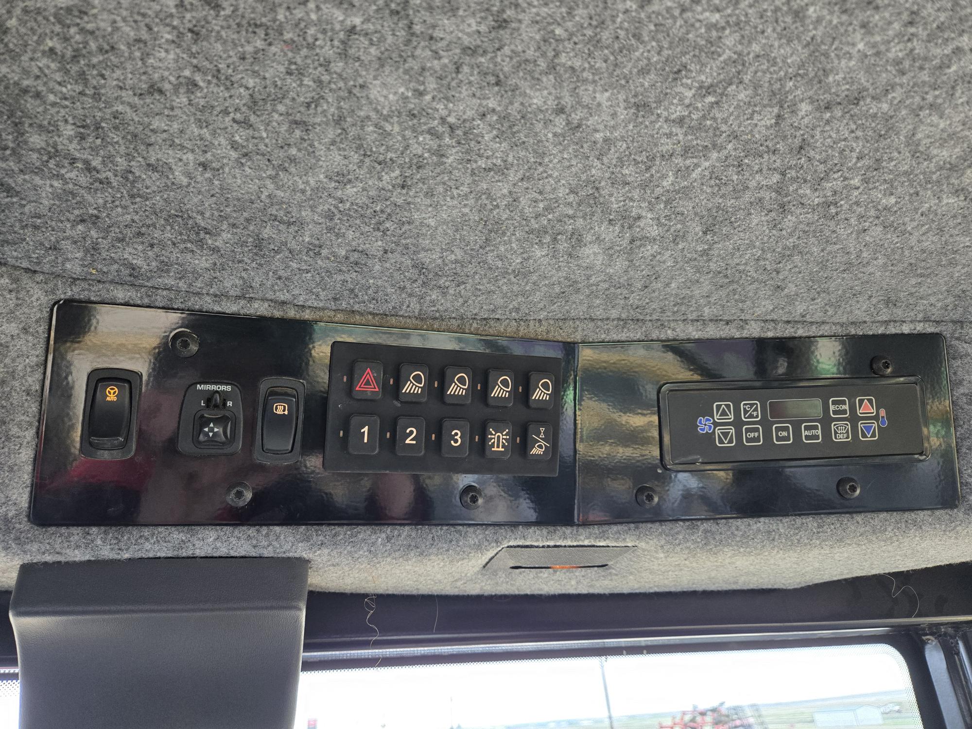 2017 RoGator RG1300B Sprayer/High Clearance