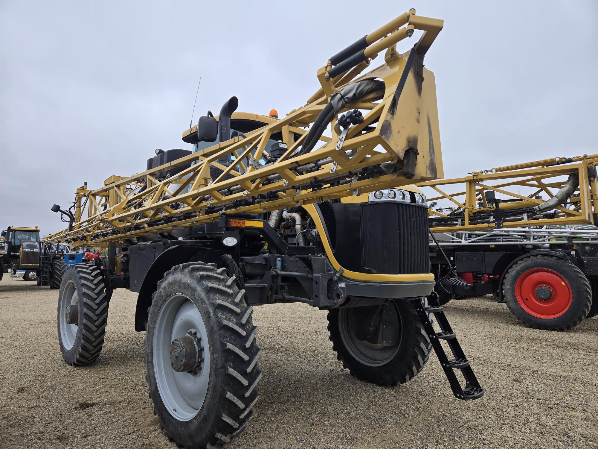 2017 RoGator RG1300B Sprayer/High Clearance