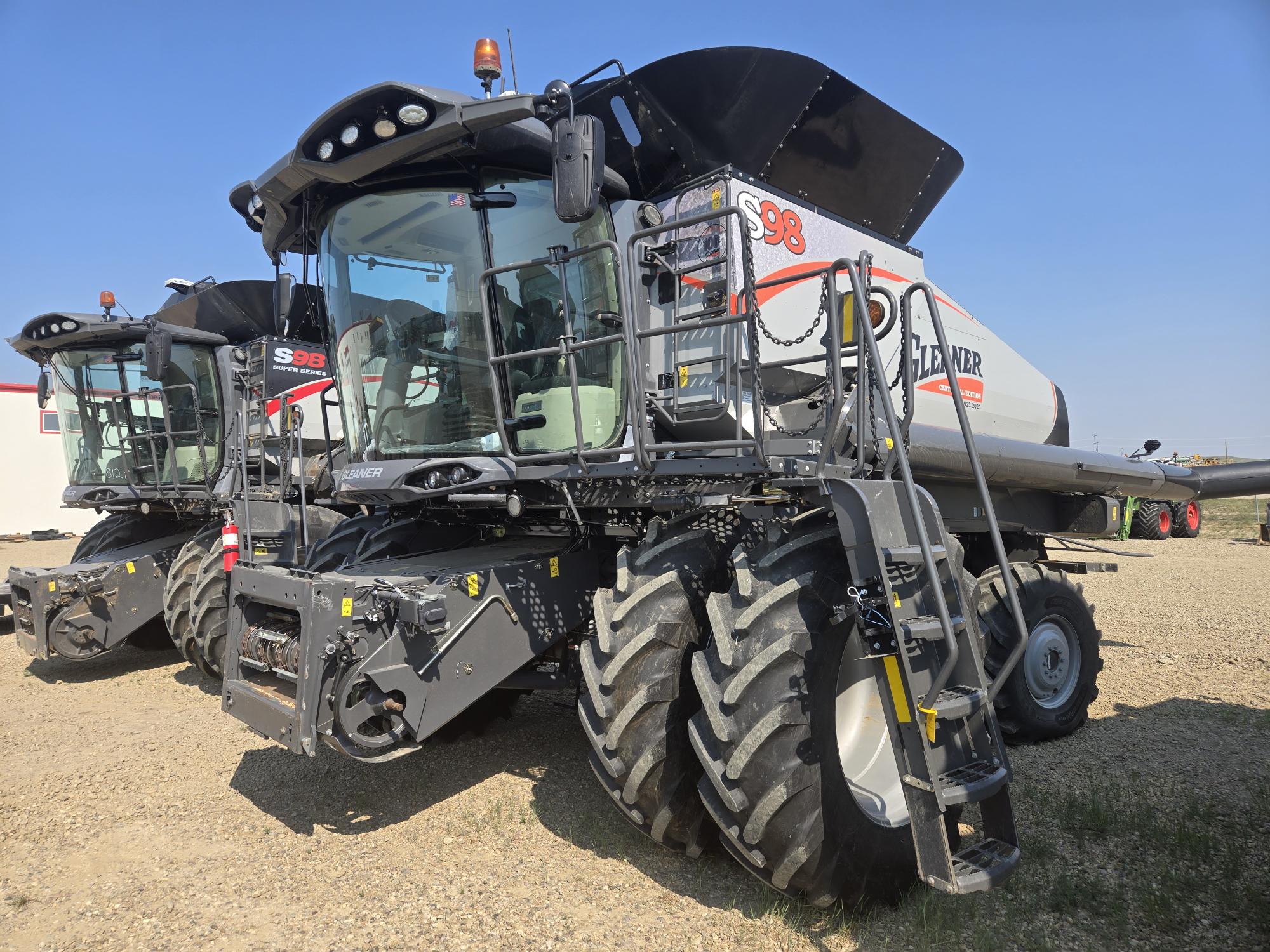 2023 AGCO Gleaner S98 Combine