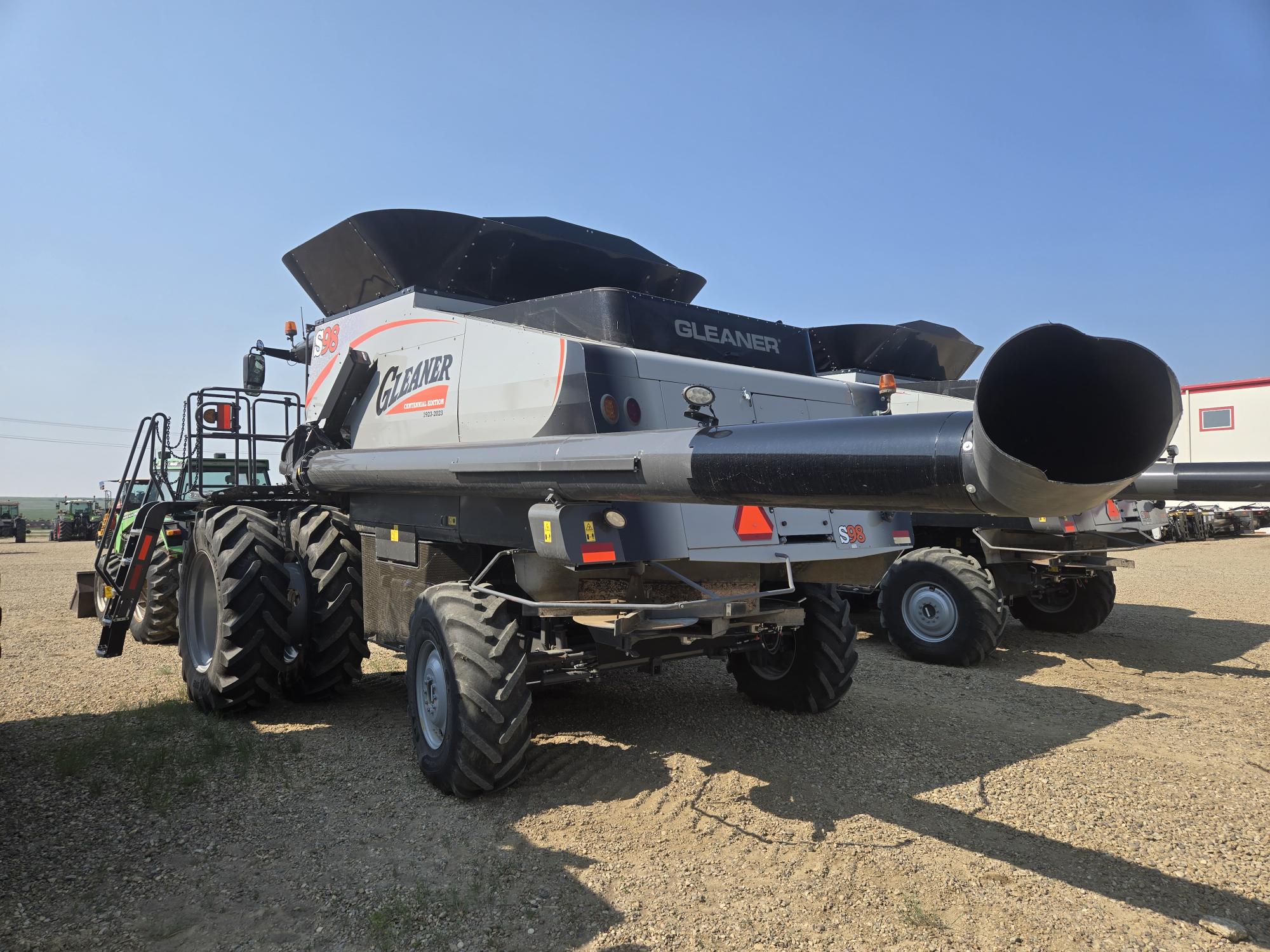 2023 AGCO Gleaner S98 Combine