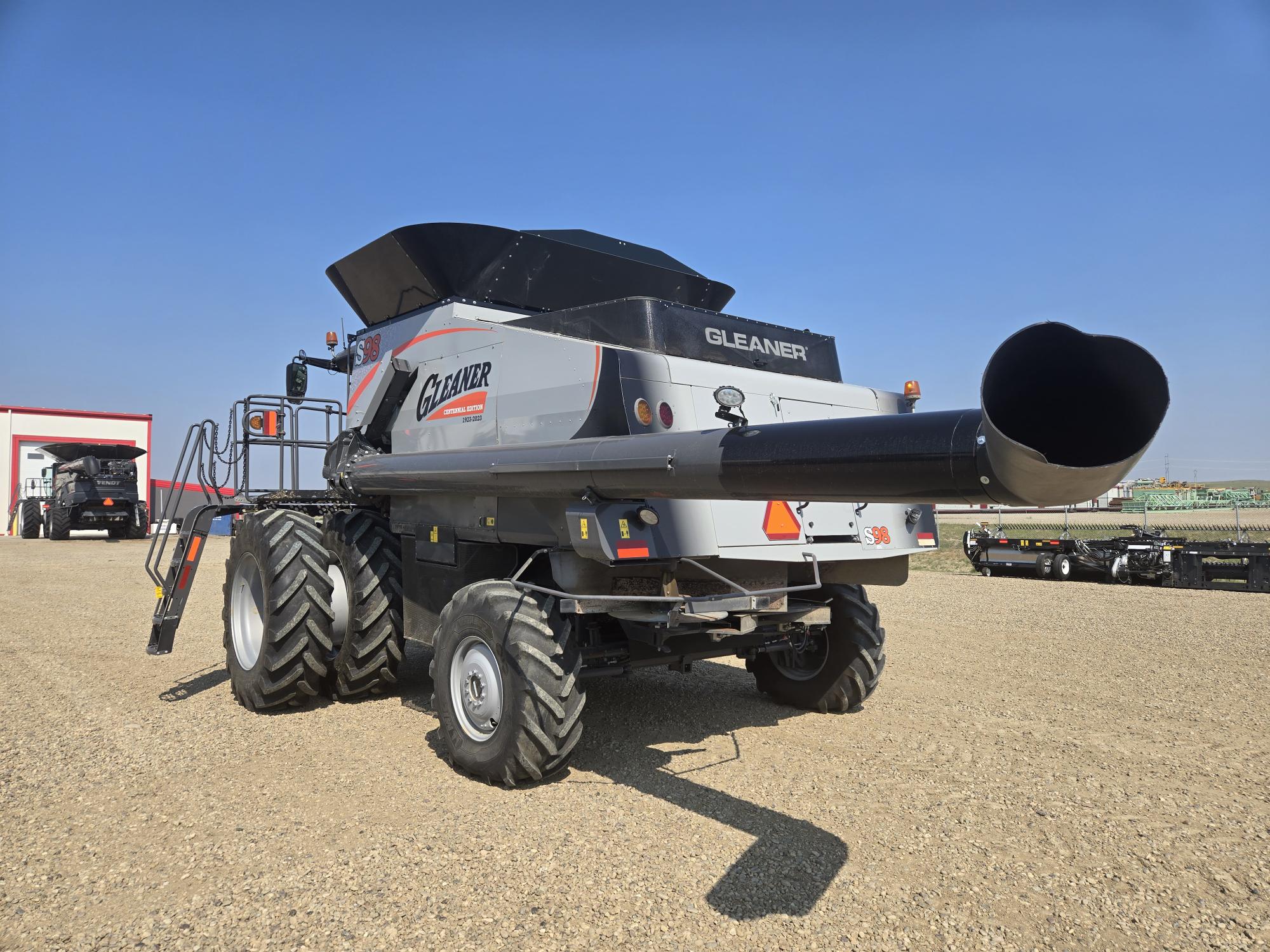 2023 AGCO Gleaner S98 Combine