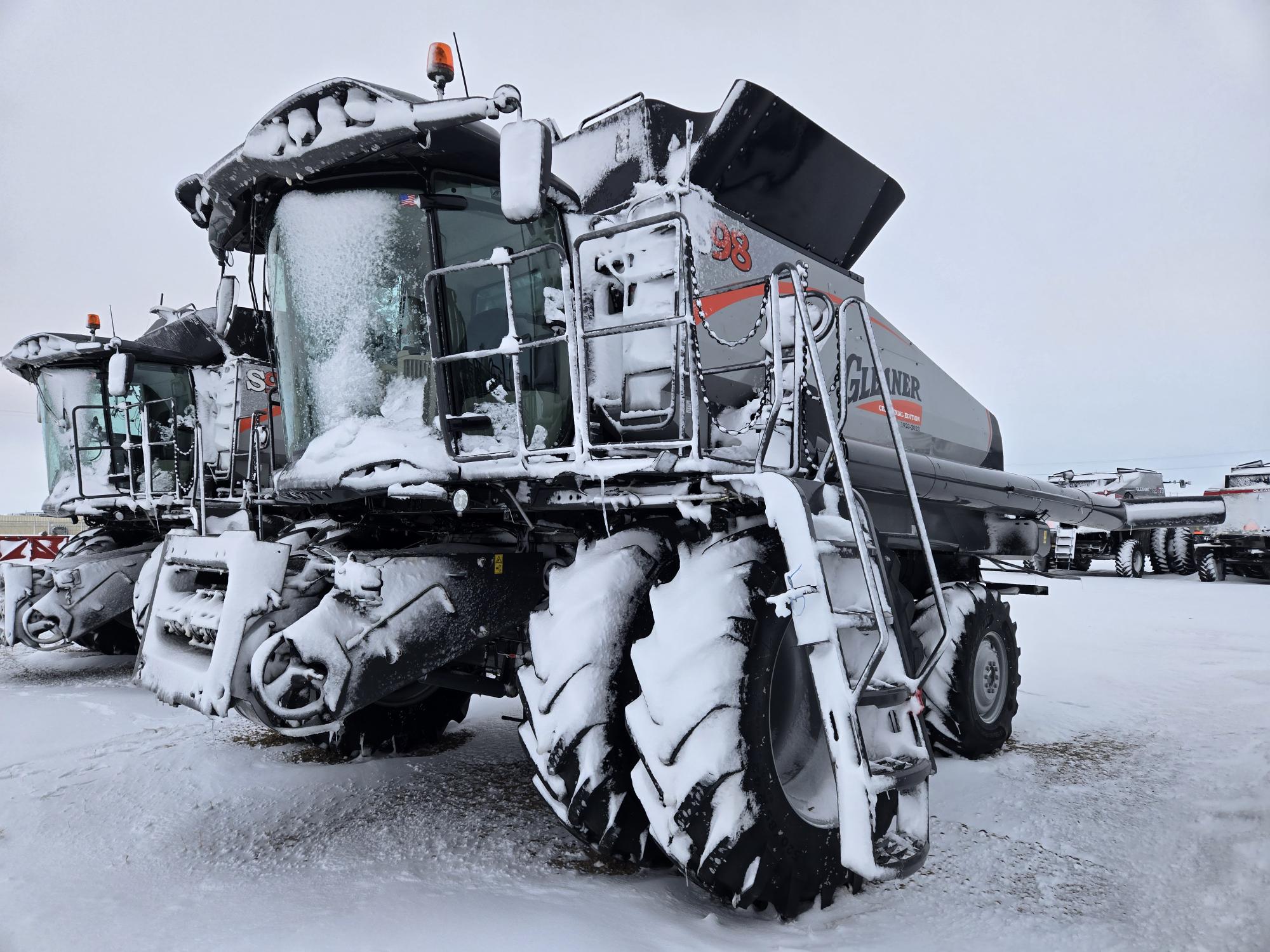 2023 AGCO Gleaner S98 Combine