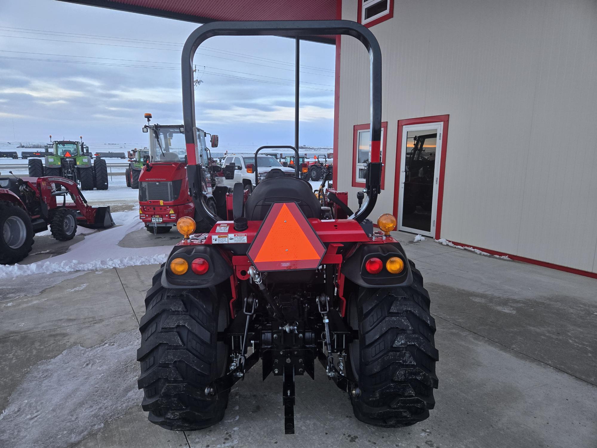 2023 Mahindra 2638H Tractor