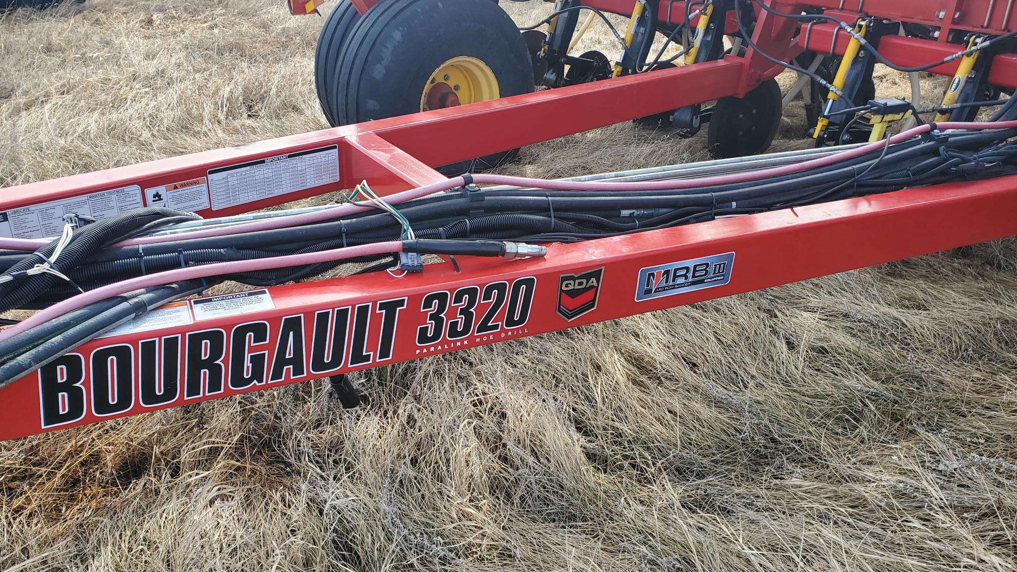 2013 Bourgault 3320 Air Drill