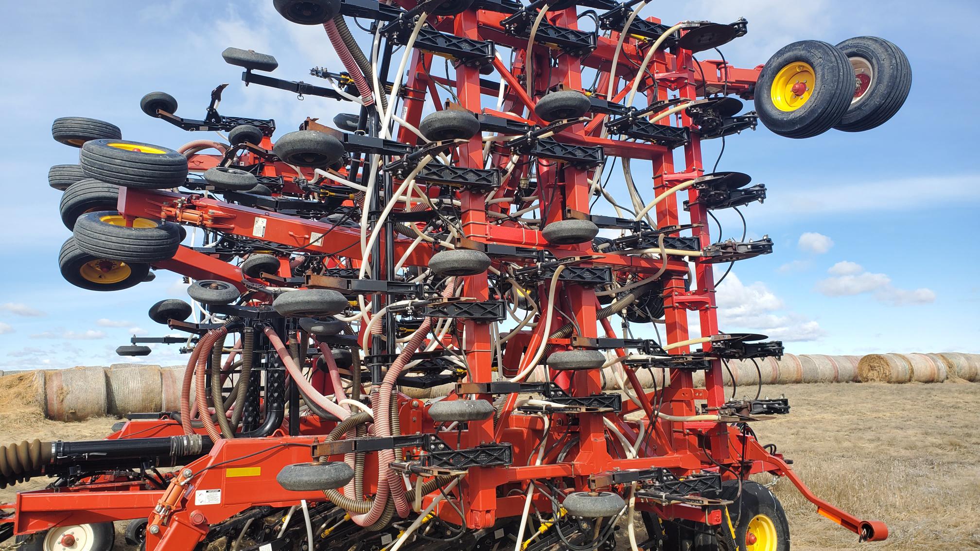 2013 Bourgault 3320 Air Drill