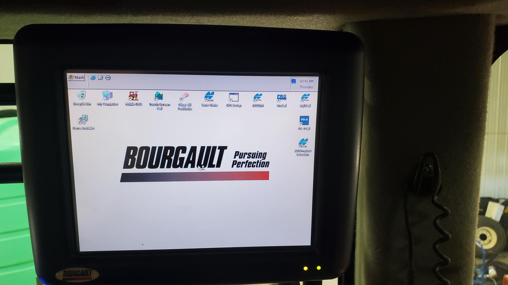 2013 Bourgault 3320 Air Drill