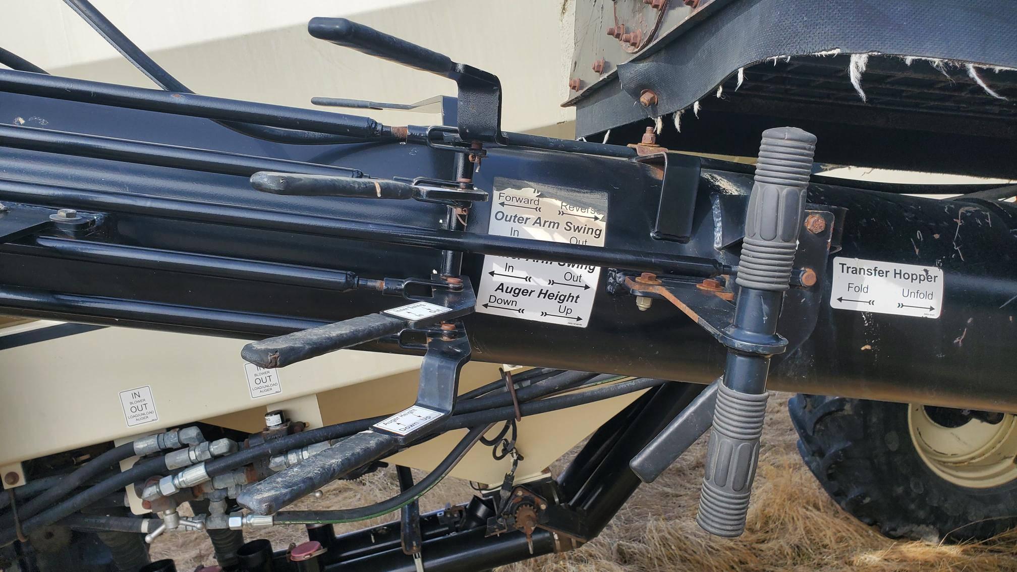 2013 Bourgault 3320 Air Drill
