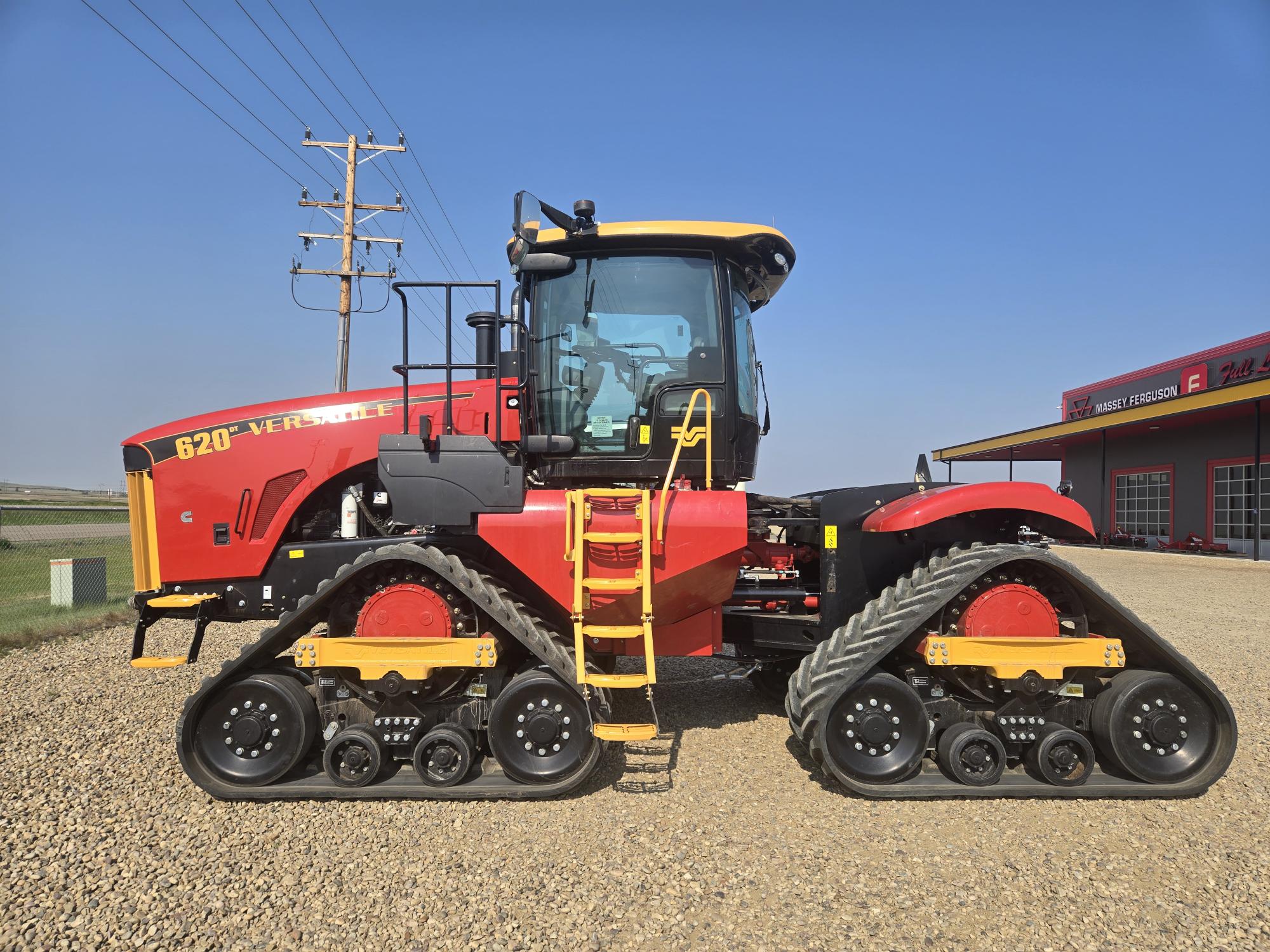2023 Versatile 620DT Tractor 4WD