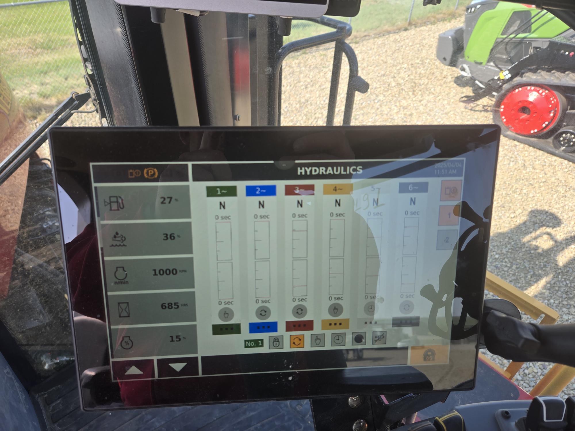 2023 Versatile 620DT Tractor 4WD