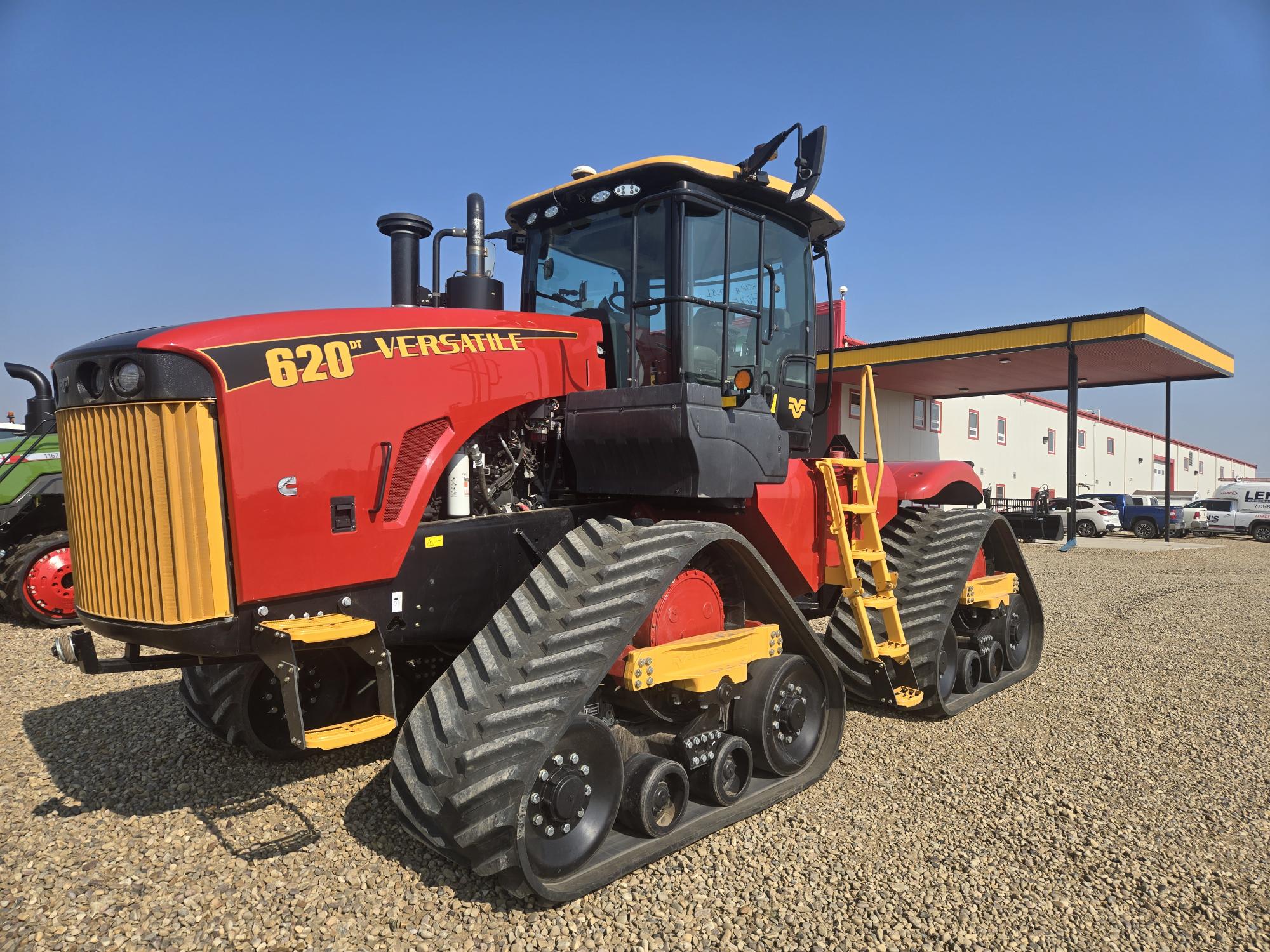 2023 Versatile 620DT Tractor 4WD