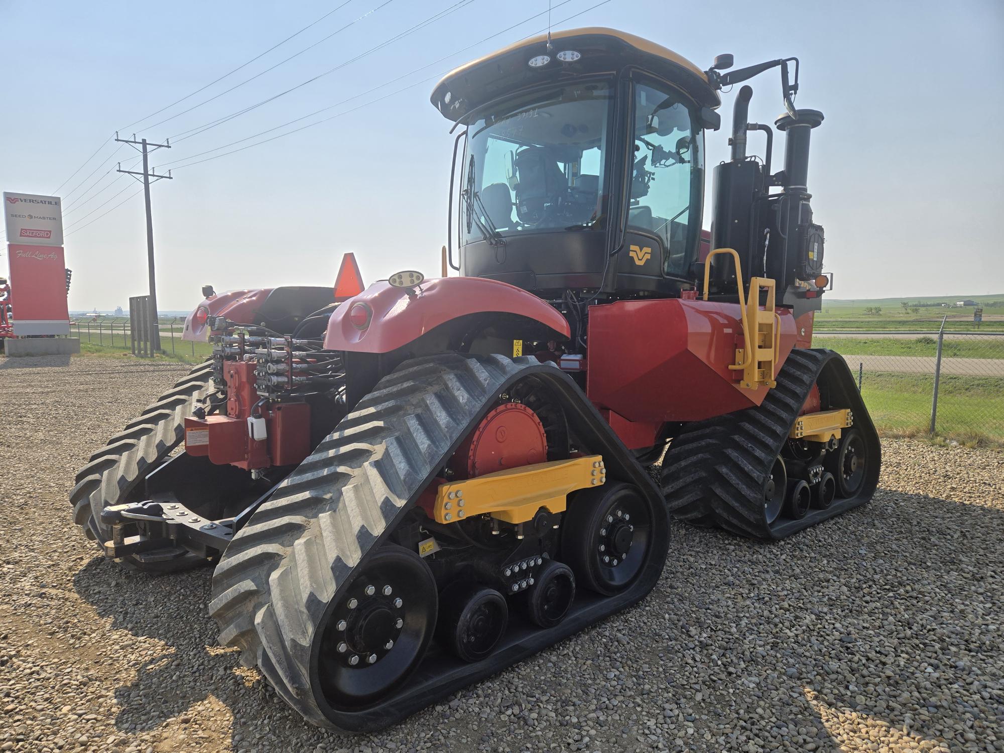 2023 Versatile 620DT Tractor 4WD