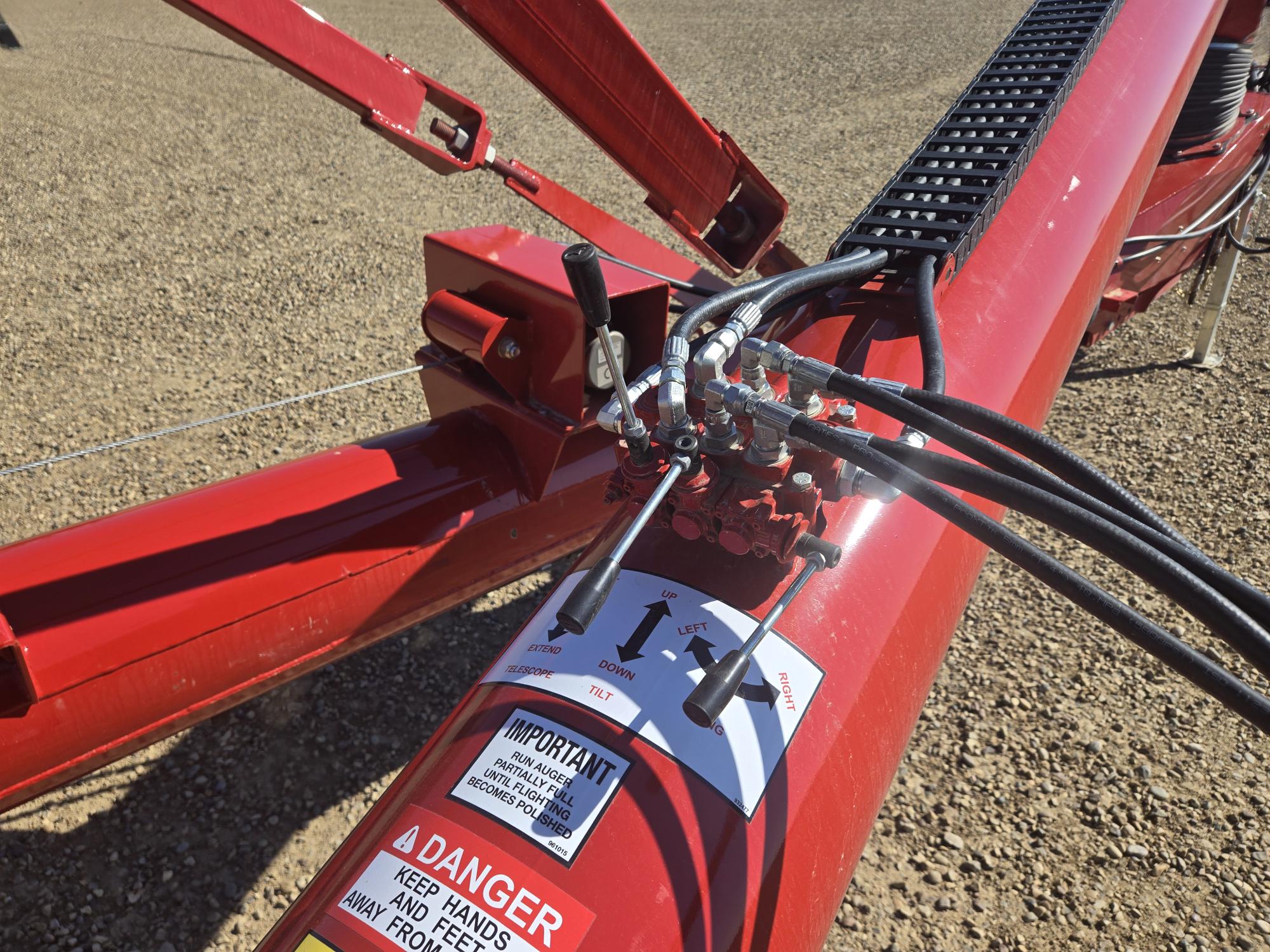 2025 Farm King Y13114TS1 Grain Auger