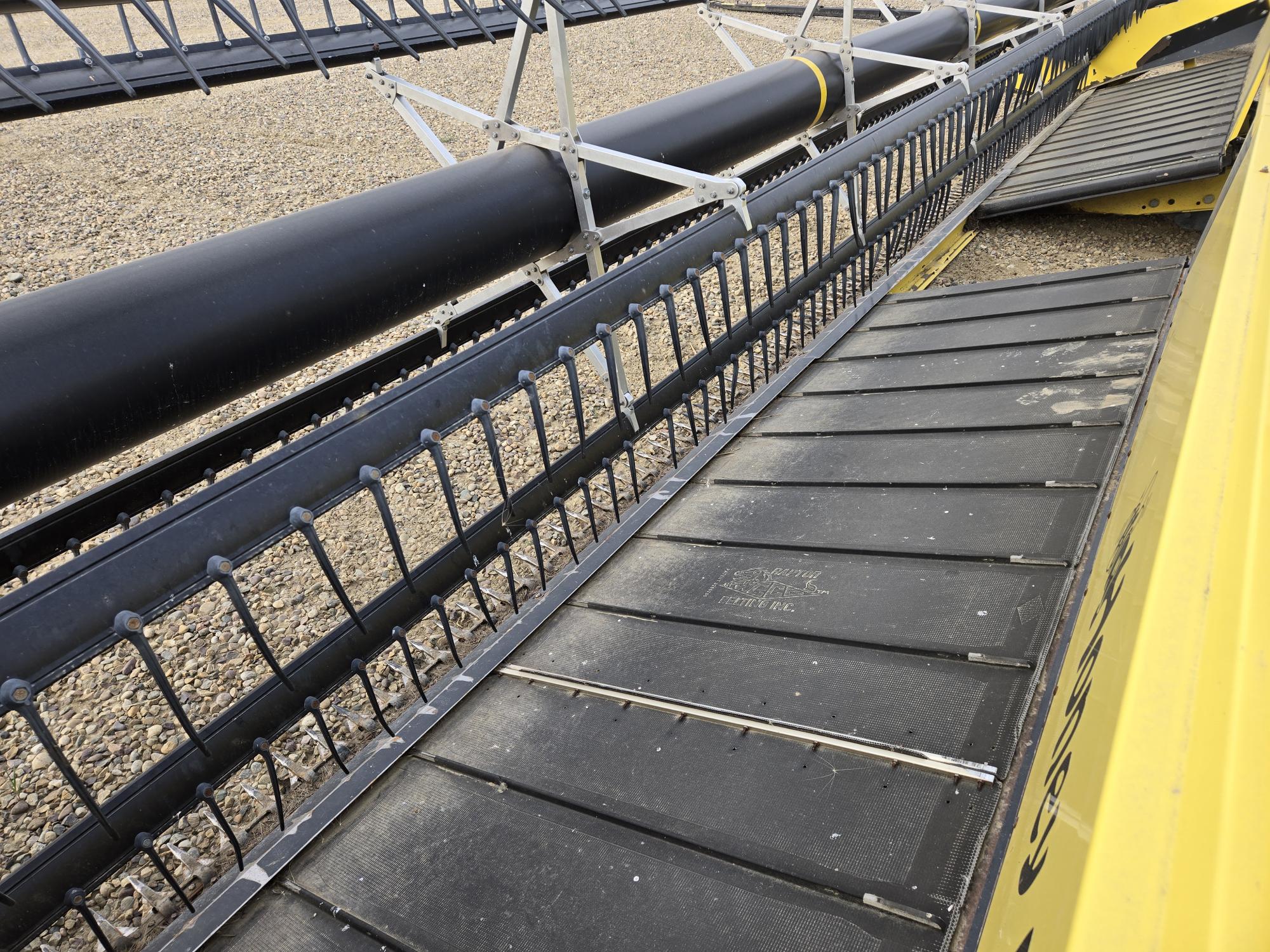 2006 John Deere 4895 Windrower