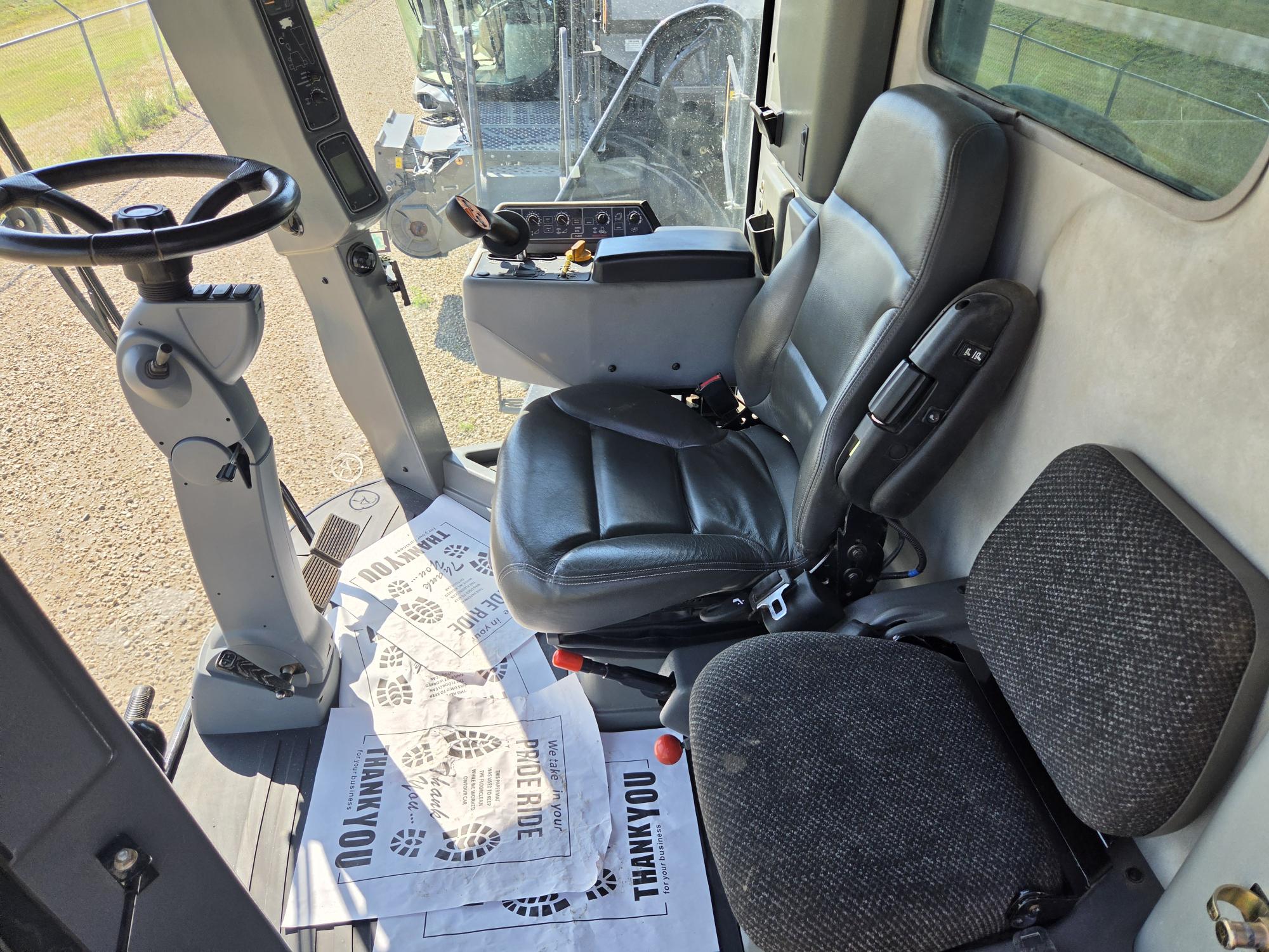 2011 AGCO Gleaner S77 Combine